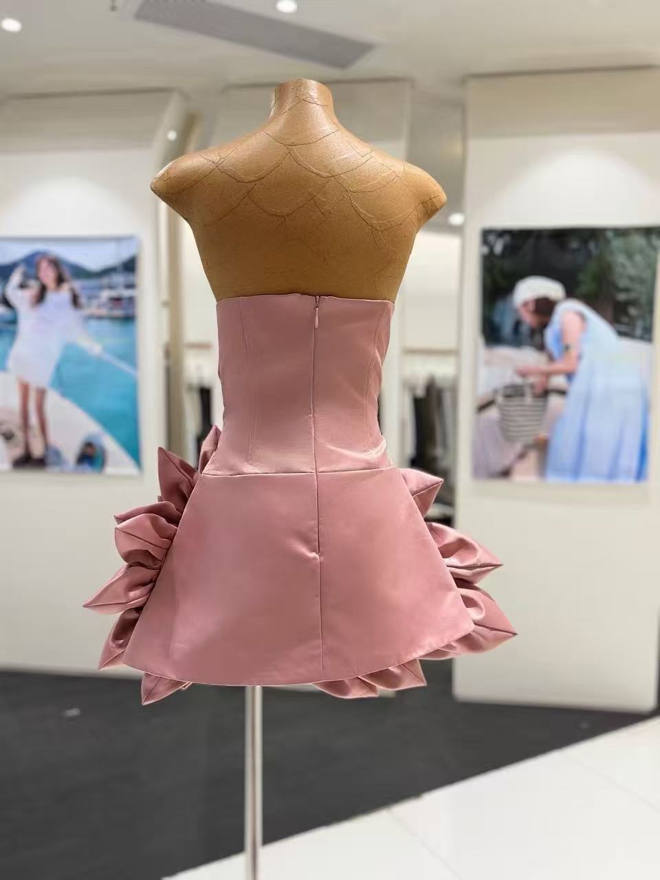 107dbf0ac85e043dd6c316bf9e77b214 STRAPLESS 3D FLORAL SATIN MINI DRESS FOR WEDDING GUEST