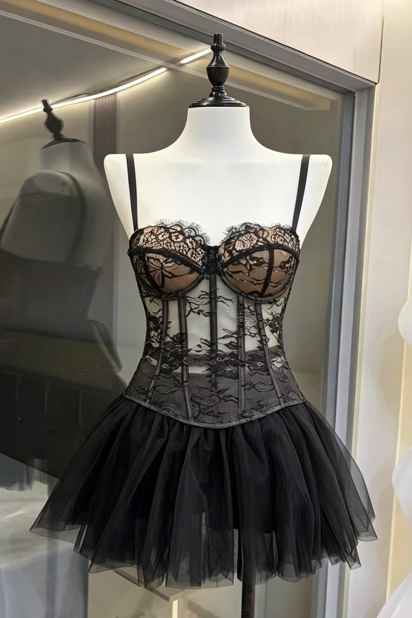 BLACK LACE CORSET TOP & TULLE FLARED MINI SKIRT SET