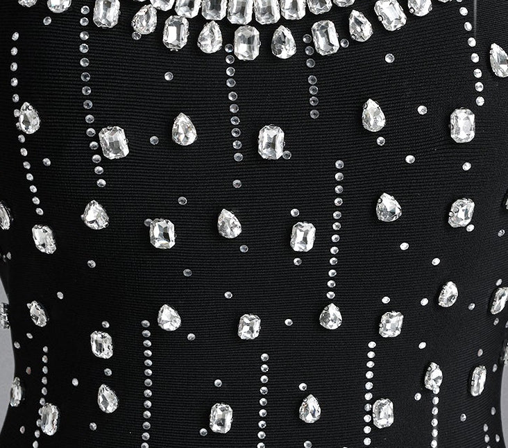 2026-05-07-luiza251150 BLACK RHINESTONE HALTER BODYCON MINI DRESS