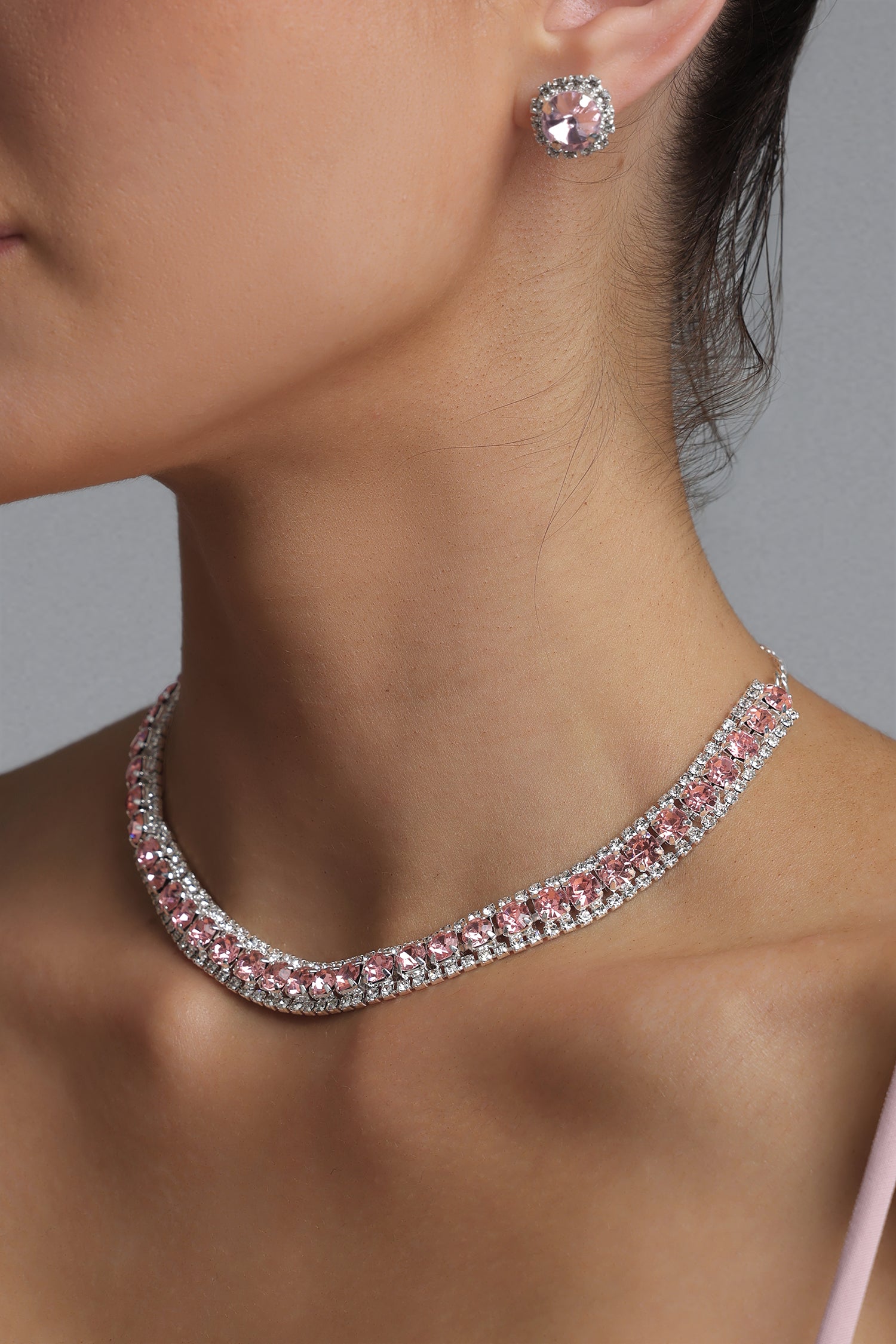 2026-06-24-andrea-m282561 PINK CRYSTAL CHOKER & STUD EARRING SET FOR PARTY