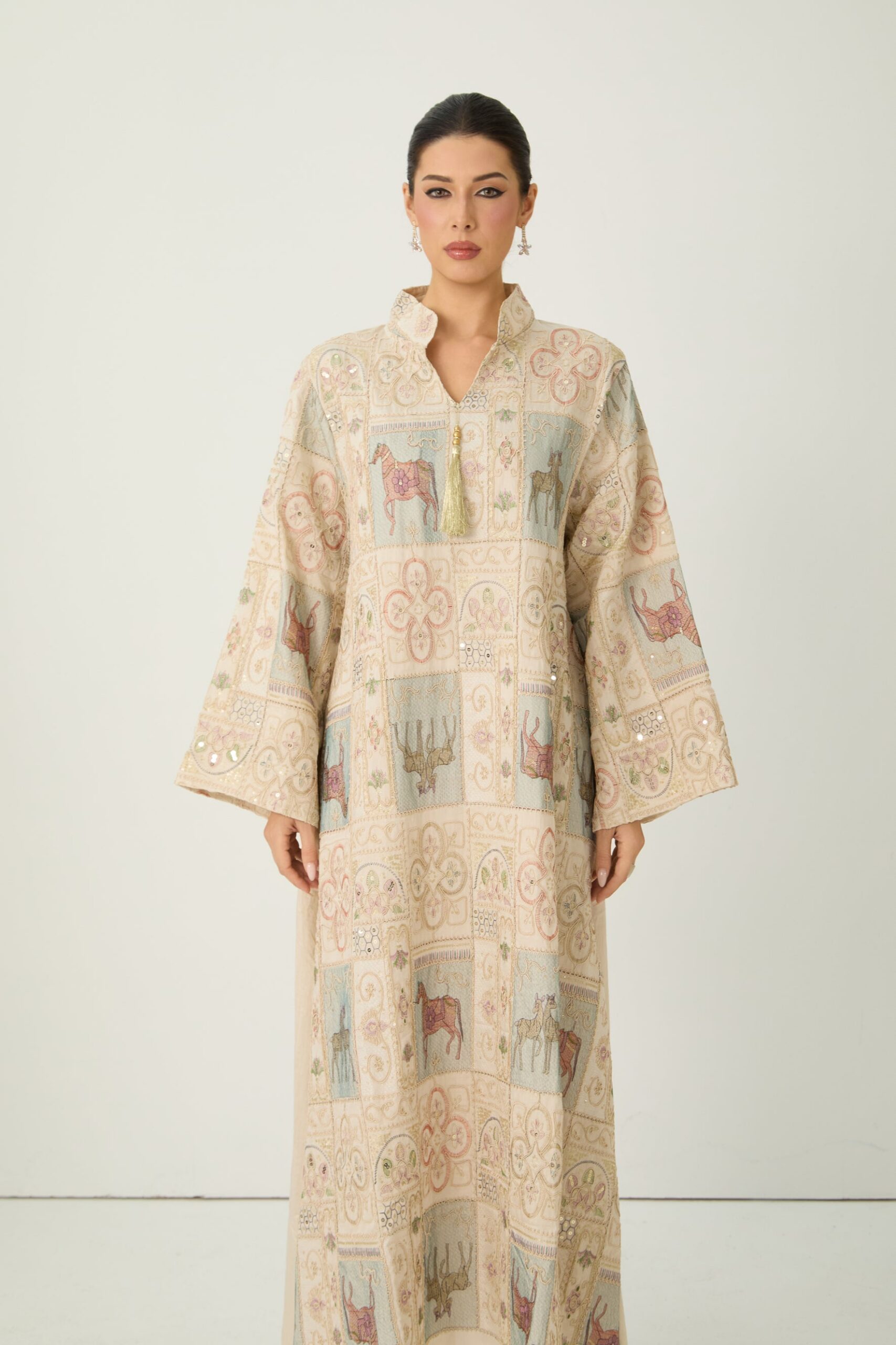 2026-2-6-ana-lookbook9646 CREAM HORSE PATCHWORK KAFTAN DRESS BELL SLEEVE STAND COLLAR