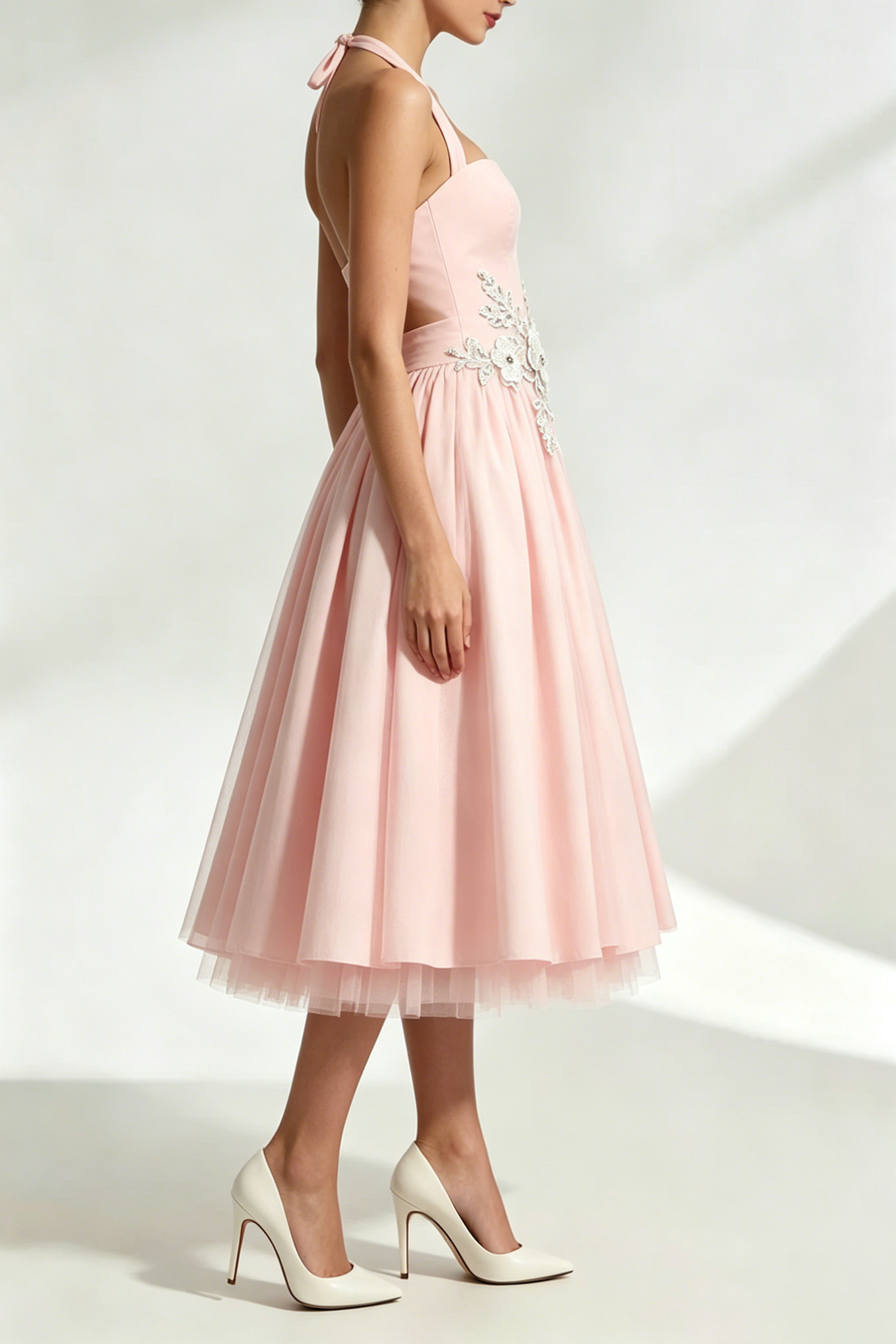 2269d87a3c4b79baa0ebbbef41db6b88_d1e90bcb-0eb4-458f-925d-82a0c449b95a LACE EMBROIDERY BACKLESS PUFFY MIDI DRESS - BLUSH