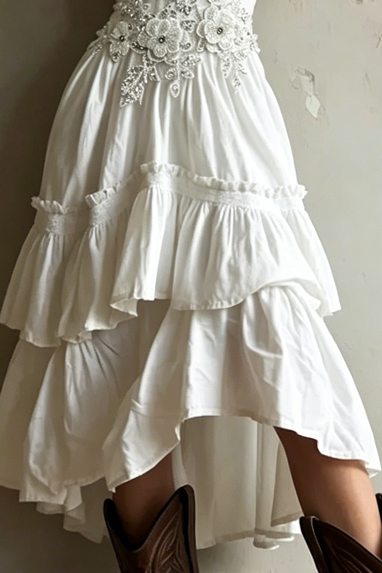 2_aca796dd-be72-4007-867c-56b7d3f4c40e CORSET LACE TRIM TIERED MIDI DRESS