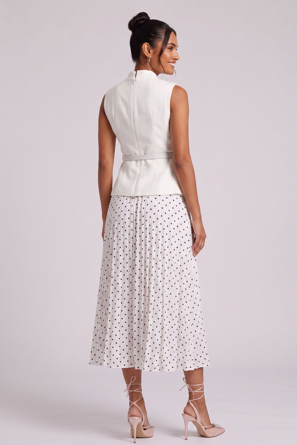 369779ca6ffd5b7e SLEEVELESS TEXTURED VEST & POLKA-DOT MIDI SKIRT SET