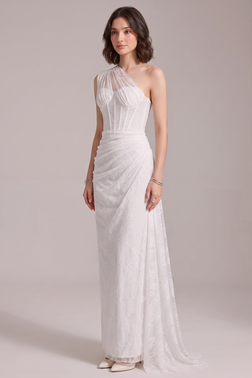 4509386e3d416da8 WHITE LACE ONE-SHOULDER COLUMN GOWN