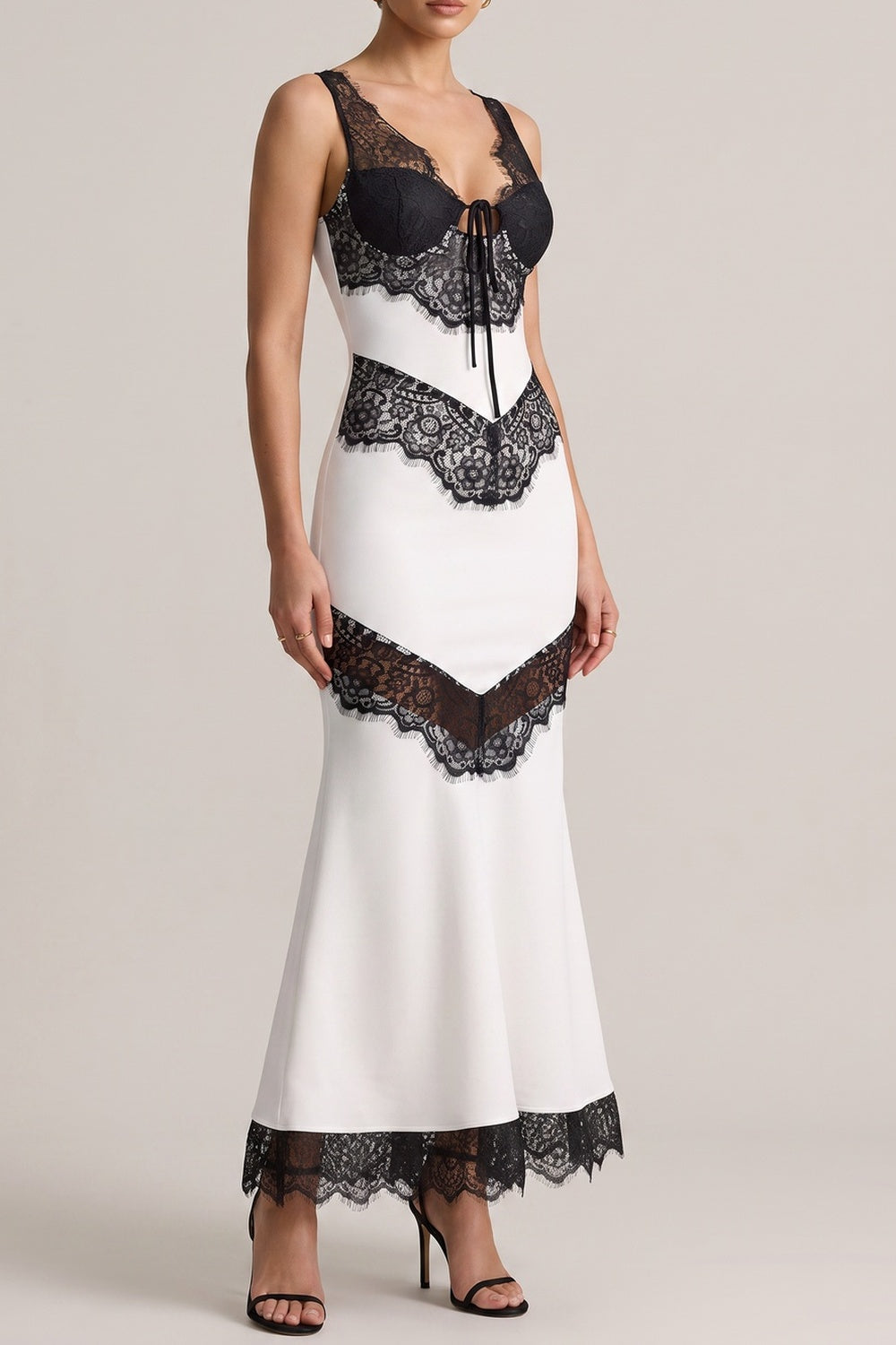 46011c9fe8e09c0d SLEEVELESS BLACK LACE MERMAID MAXI DRESS FOR EVENING