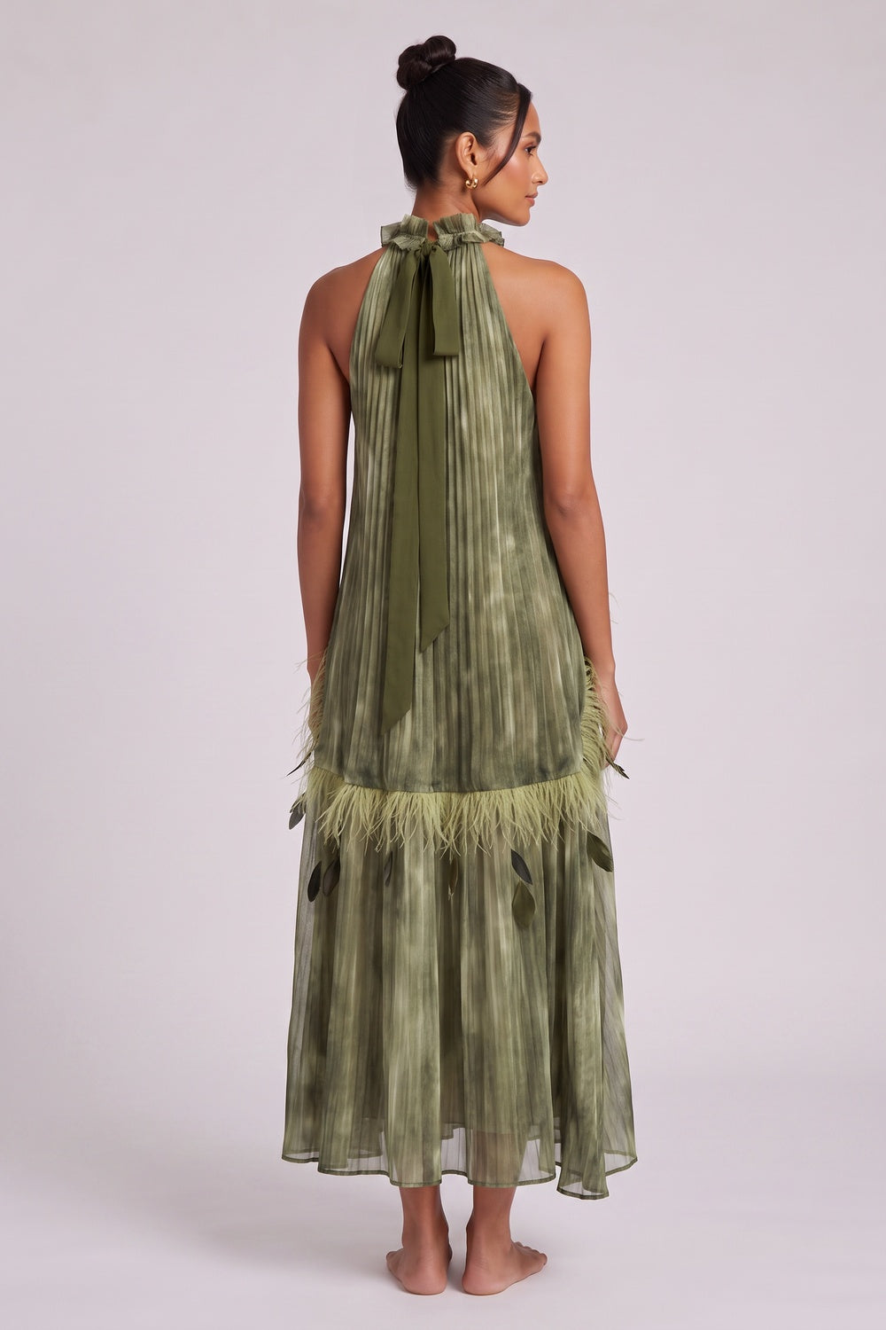 64cafe5513e4a199 OLIVE GREEN CHIFFON HALTER A-LINE MIDI DRESS