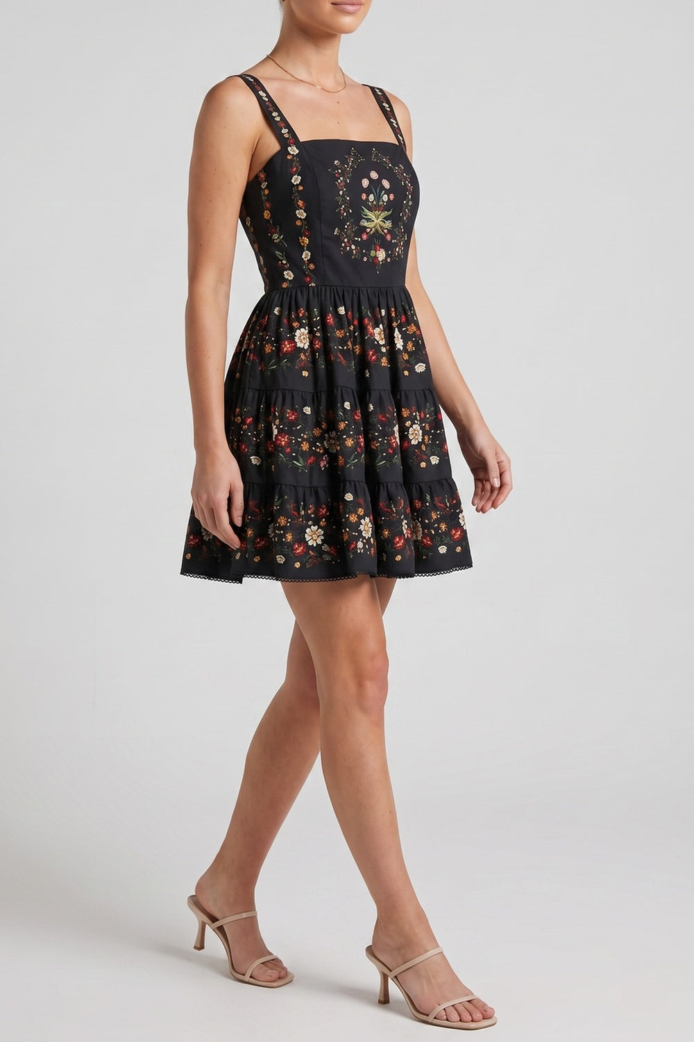 9ab647102be7fbba SQUARE NECK FLORAL TIERED SPAGHETTI STRAP MINI DRESS
