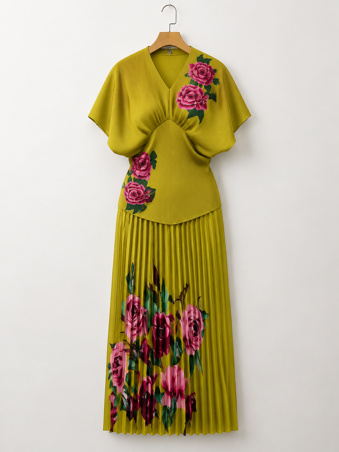 FLORAL PLEATED TWO-PIECE SET FOR WEDDING GUEST