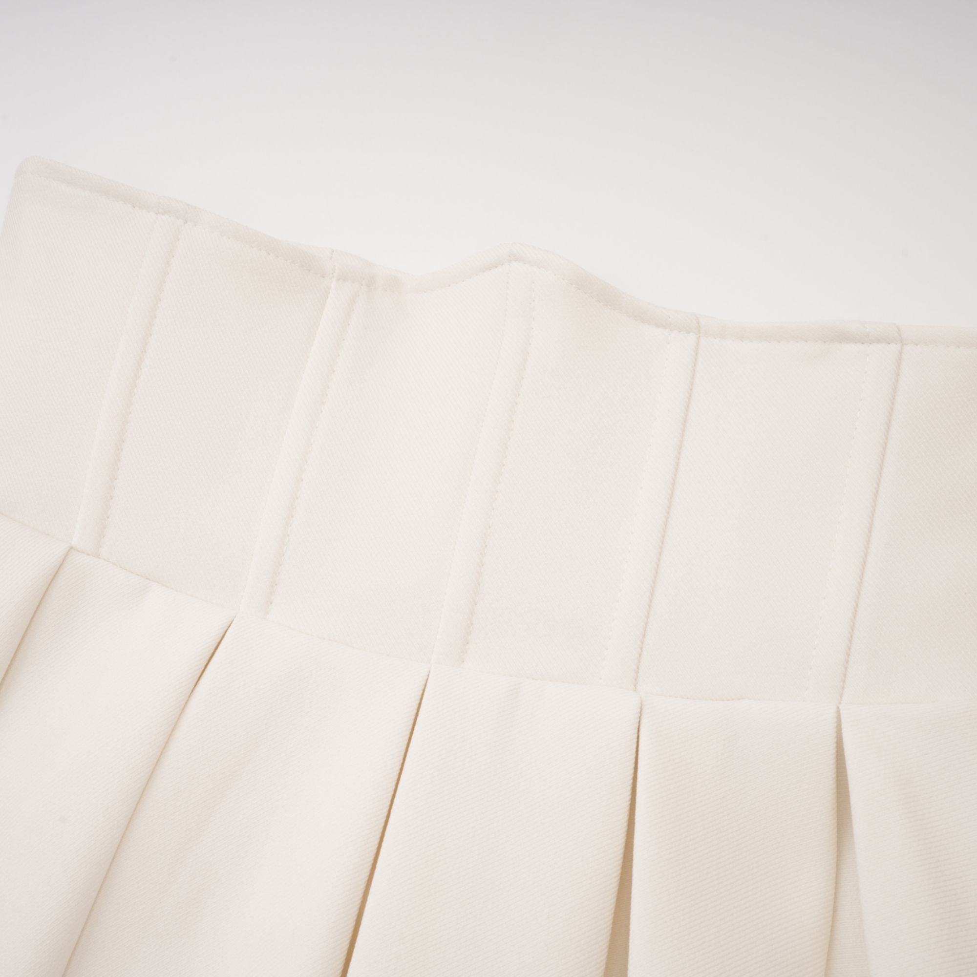DSC06100_916436f4-f560-4f02-be3d-df7c768d0534 PEARL COLLAR CROP BLAZER & PLEATED MIDI SKIRT SET