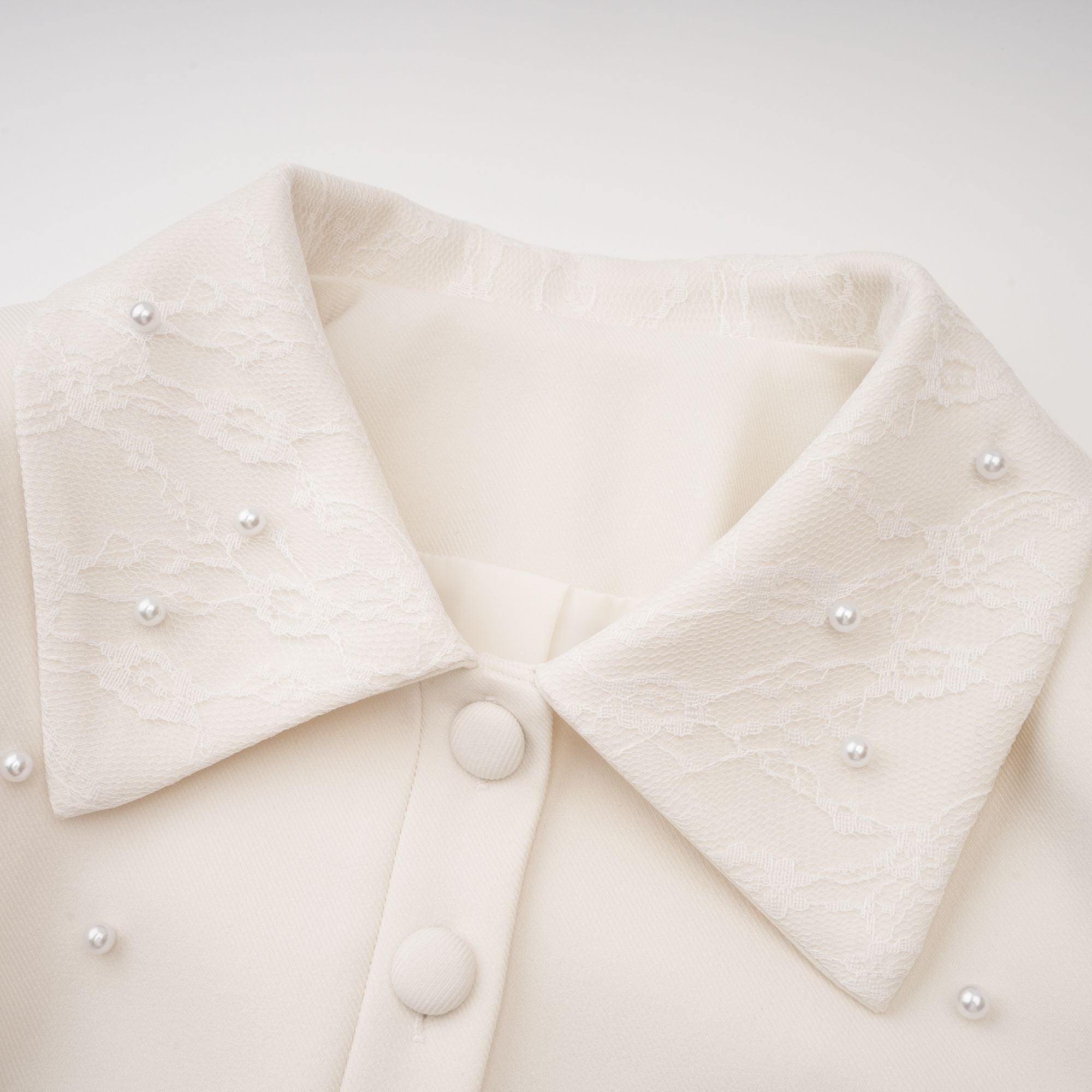 DSC06116_8bff2a7c-5275-4c7a-81f9-121690654b52 PEARL COLLAR CROP BLAZER & PLEATED MIDI SKIRT SET