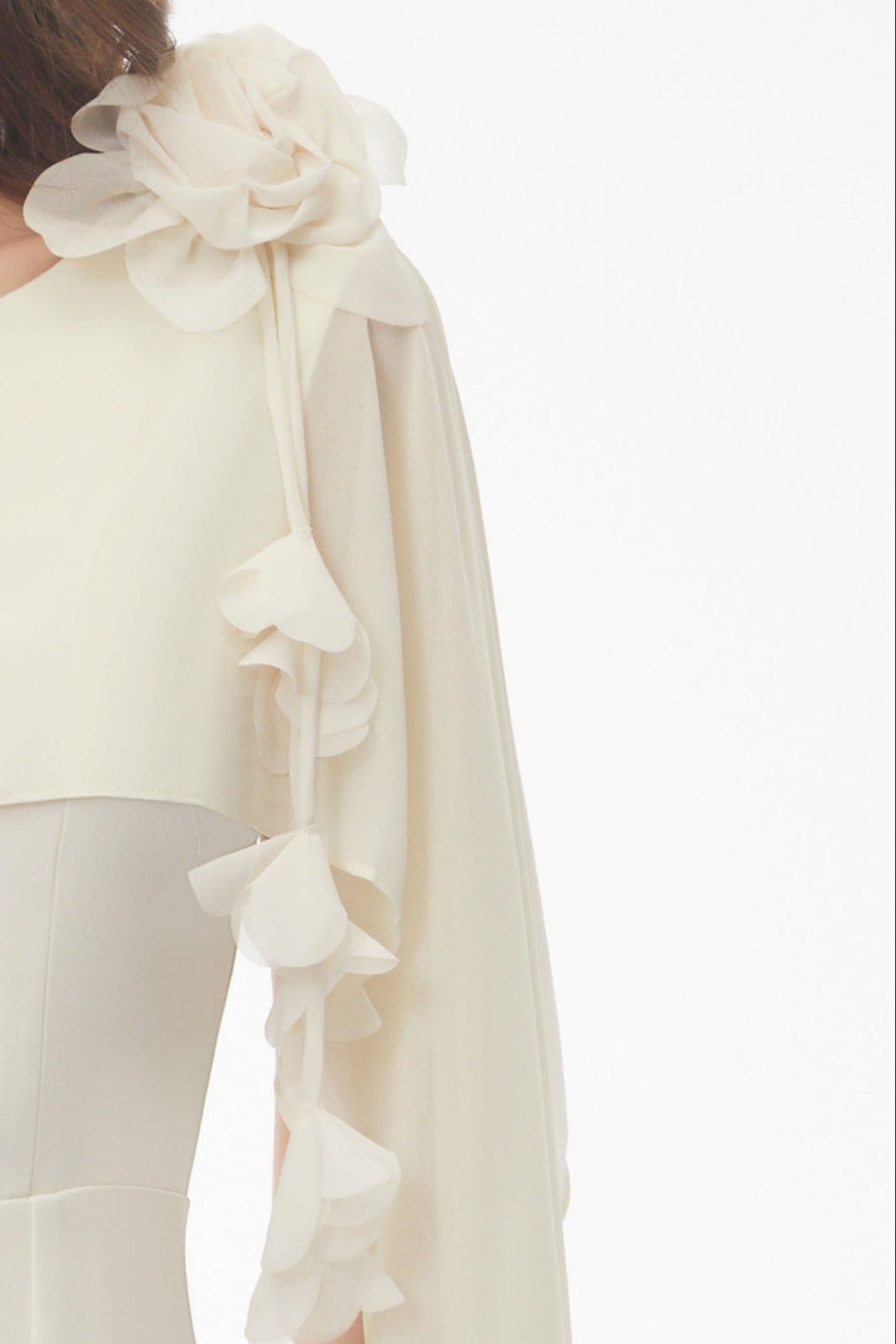 GiulianaWhiteMidiDresswithCapeSleevesand3DFlorals_1_3fae05b9-5e3c-438d-b377-cae483d1221c 3D FLORAL CHIFFON CAPE MIDI MERMAID DRESS