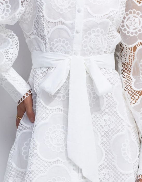 MEITU-20250506-110635620 WHITE FLORAL LACE STAND COLLAR BALLOON SLEEVE BELTED MINI SHIRT DRESS