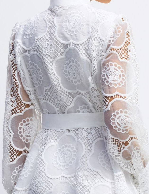 MEITU-20250506-111812844 WHITE FLORAL LACE STAND COLLAR BALLOON SLEEVE BELTED MINI SHIRT DRESS