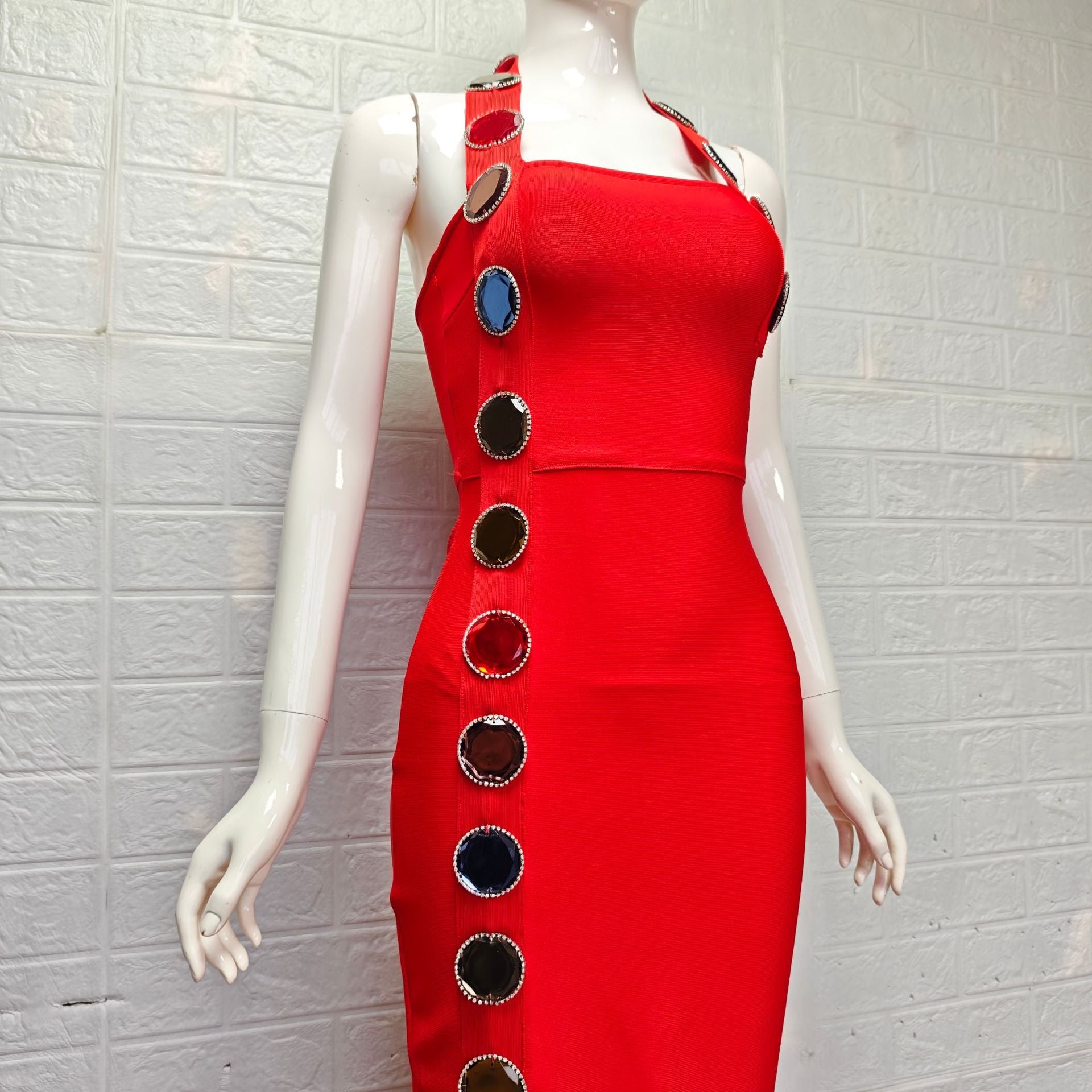 RED HEAVY CREPE COLUMN DRESS FOR EVENTS