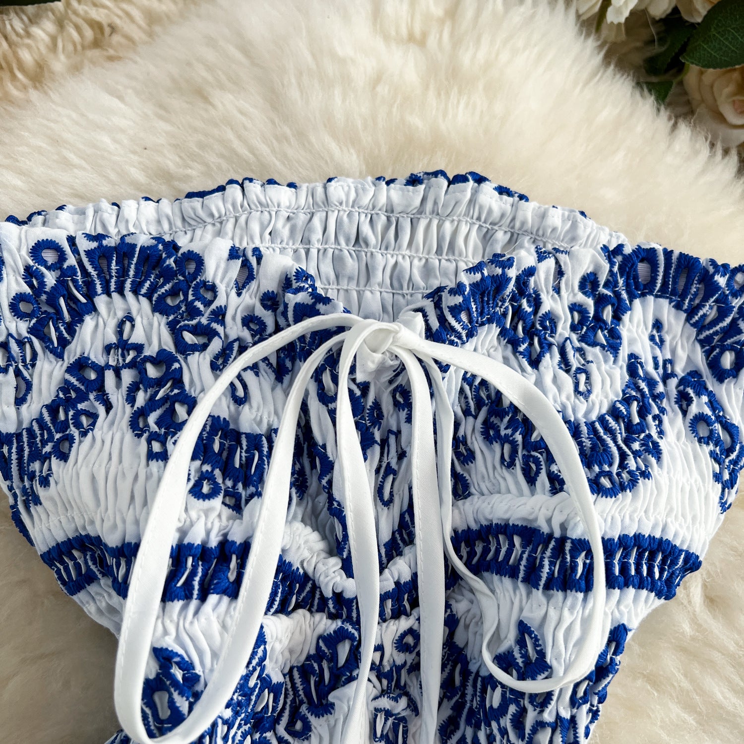 O1CN010cWsiH2IpwlWw1rlR__2214341149336-0-cib WHITE FIT-AND-FLARE MINI DRESS WITH BLUE EMBROIDERY