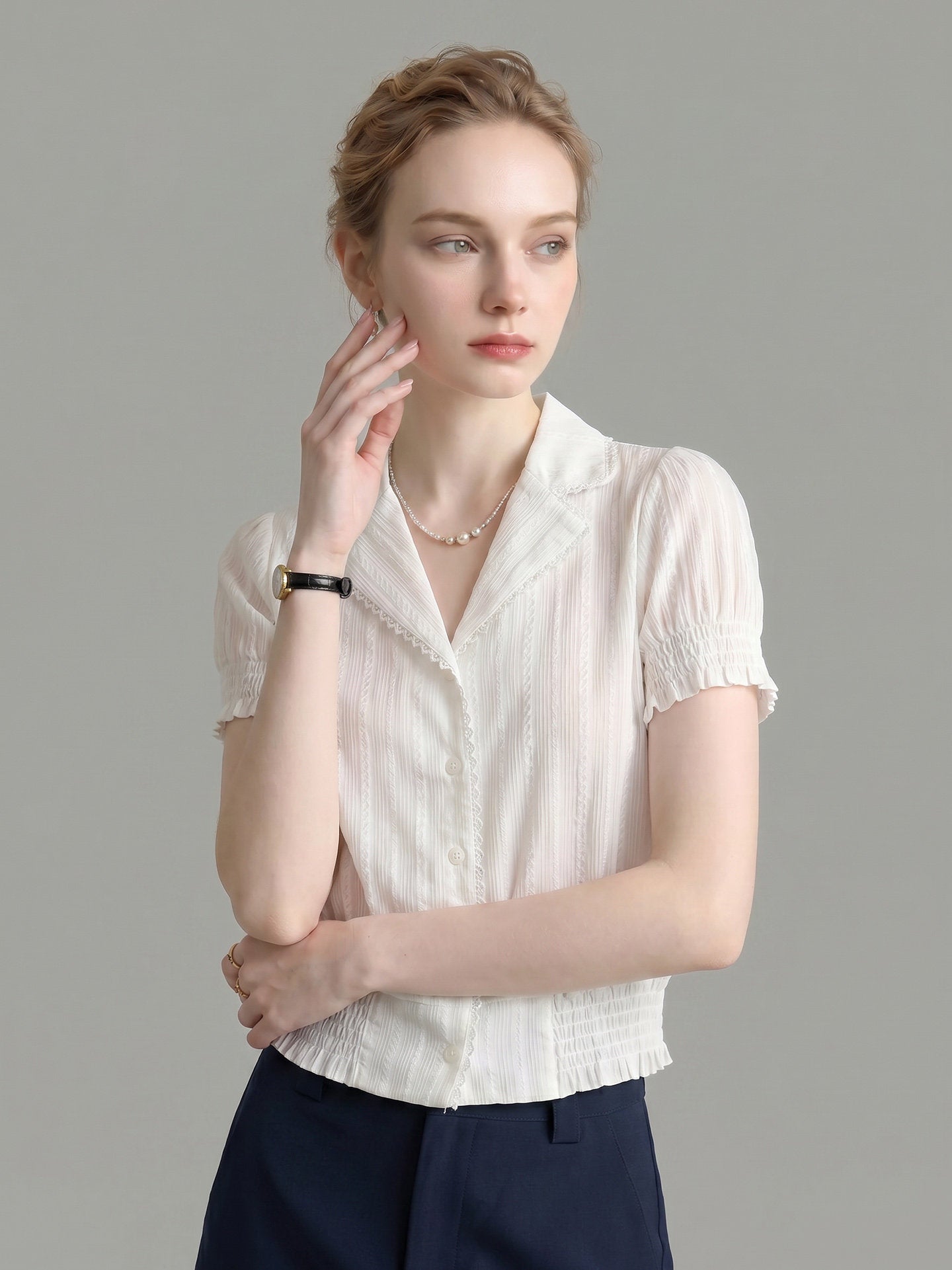 O1CN011Mg2gZ1fP8cGElpwX__163593998 LACE TRIM NOTCHED COLLAR RUCHED CROP BLOUSE