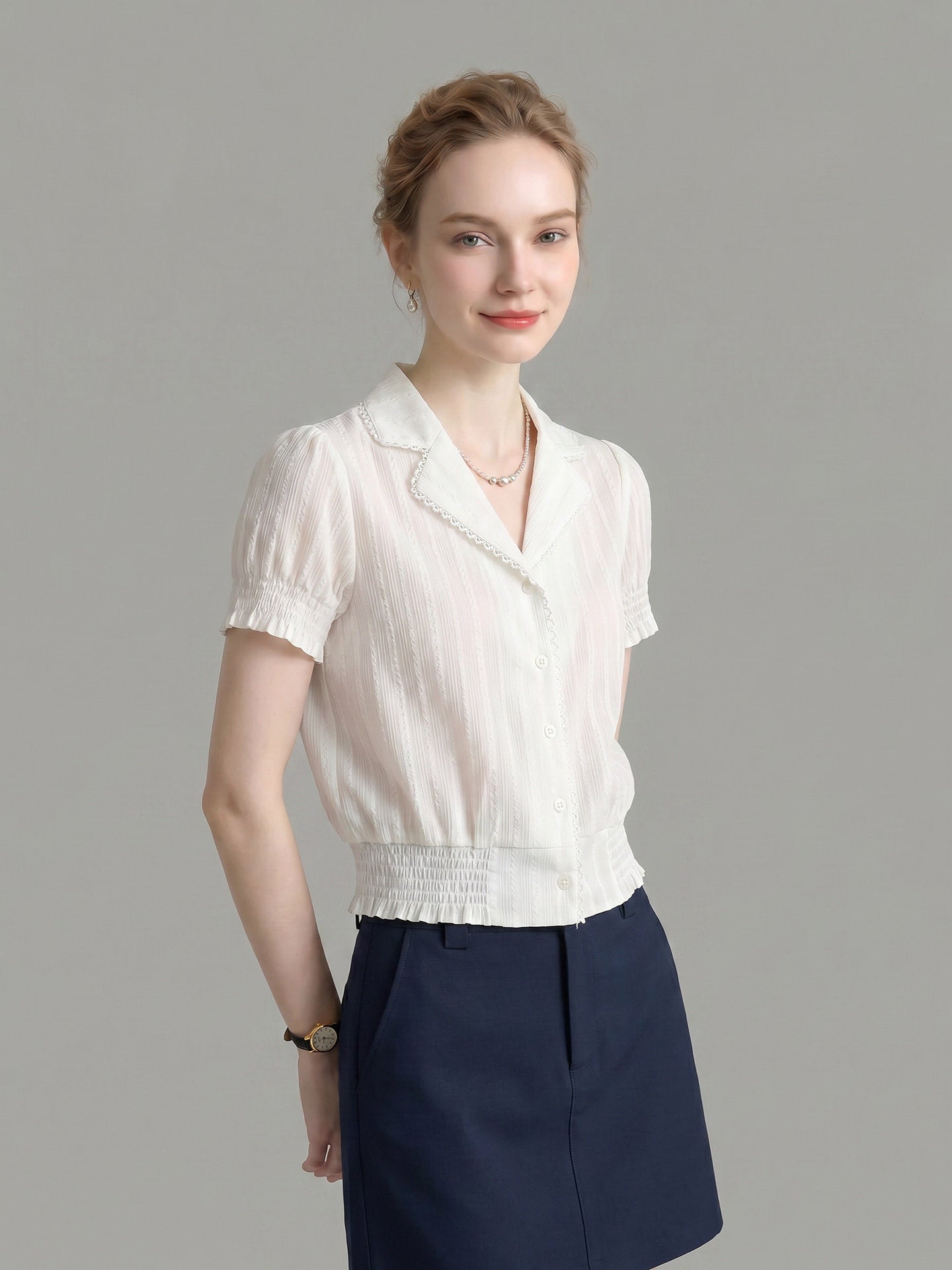 O1CN012gKf7e1fP8cFVcC1T__163593998 LACE TRIM NOTCHED COLLAR RUCHED CROP BLOUSE
