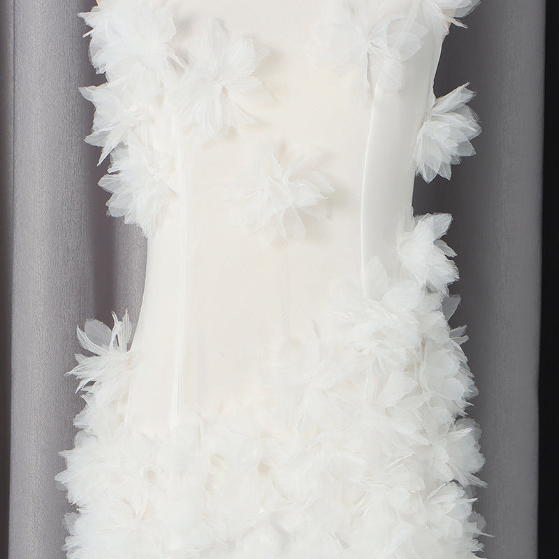 O1CN014i0GLt1v3BT2Ub0Rg__2485646116-0-cib WHITE HALTER MAXI DRESS 3D FLORAL WEDDING GUEST