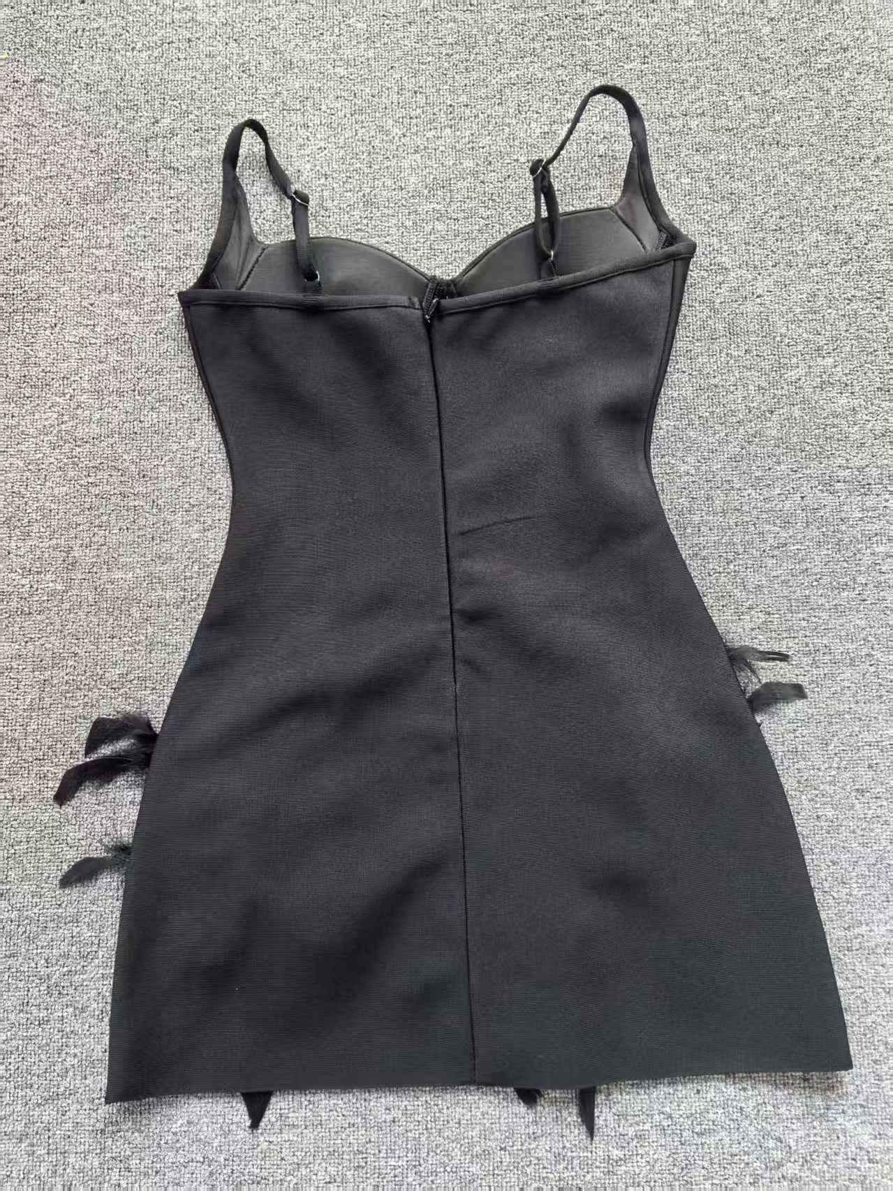 O1CN019Bg7DC1e6WtHRcFkd__2212473073822-0-cib BLACK BODYCON DRESS, HEAVY STRETCH KNIT, COCKTAIL PARTY