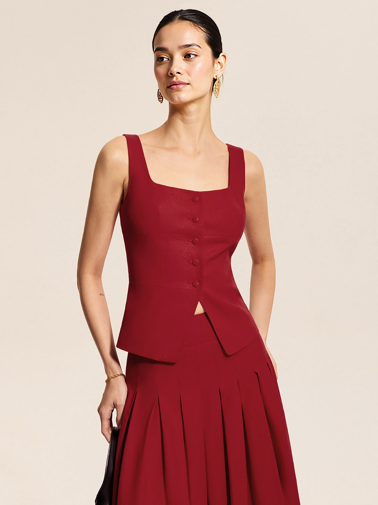 O1CN01Di8T3B1zMCIEnEbOz__2217524266699-0-cib BURGUNDY SQUARE NECK VEST & SLIT MIDI SKIRT TWO-PIECE SET
