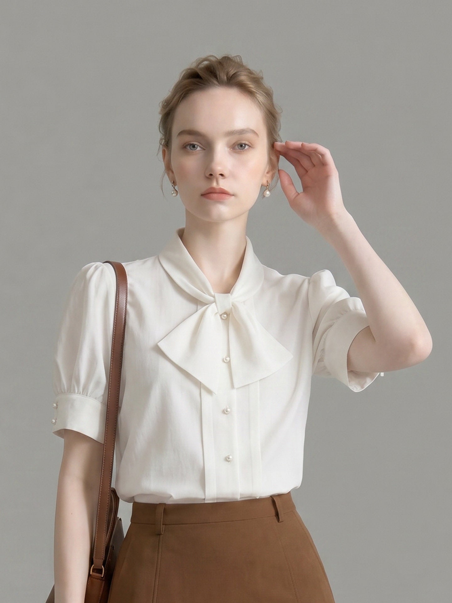 O1CN01FZqXRm1fP8c6kX6sT__163593998 SATIN PUFF SLEEVE BOW BLOUSE WITH PEARL BUTTONS