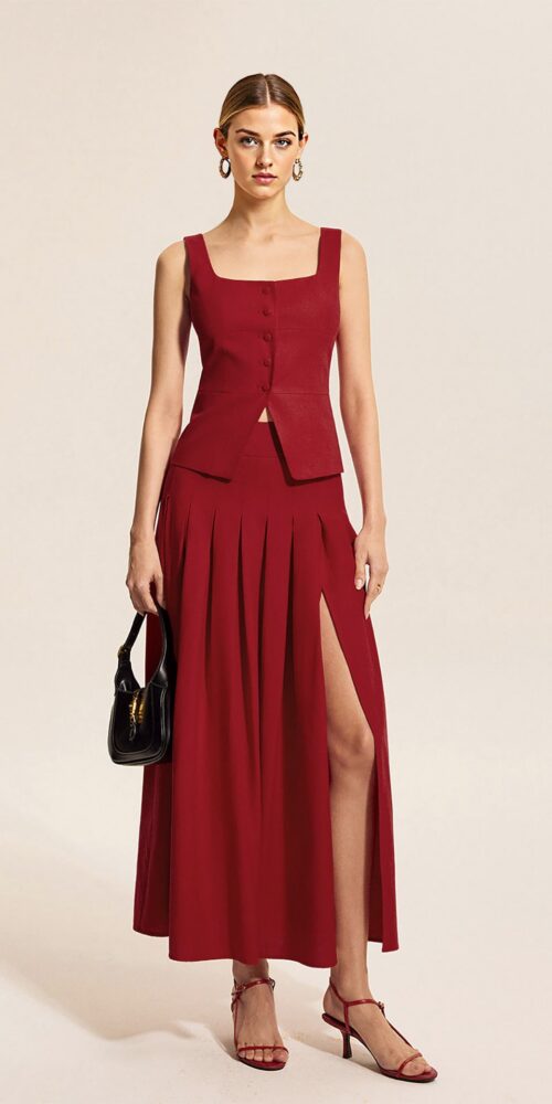 O1CN01FqCJ2e1zMCIE7QICc__2217524266699-0-cib BURGUNDY SQUARE NECK VEST & SLIT MIDI SKIRT TWO-PIECE SET