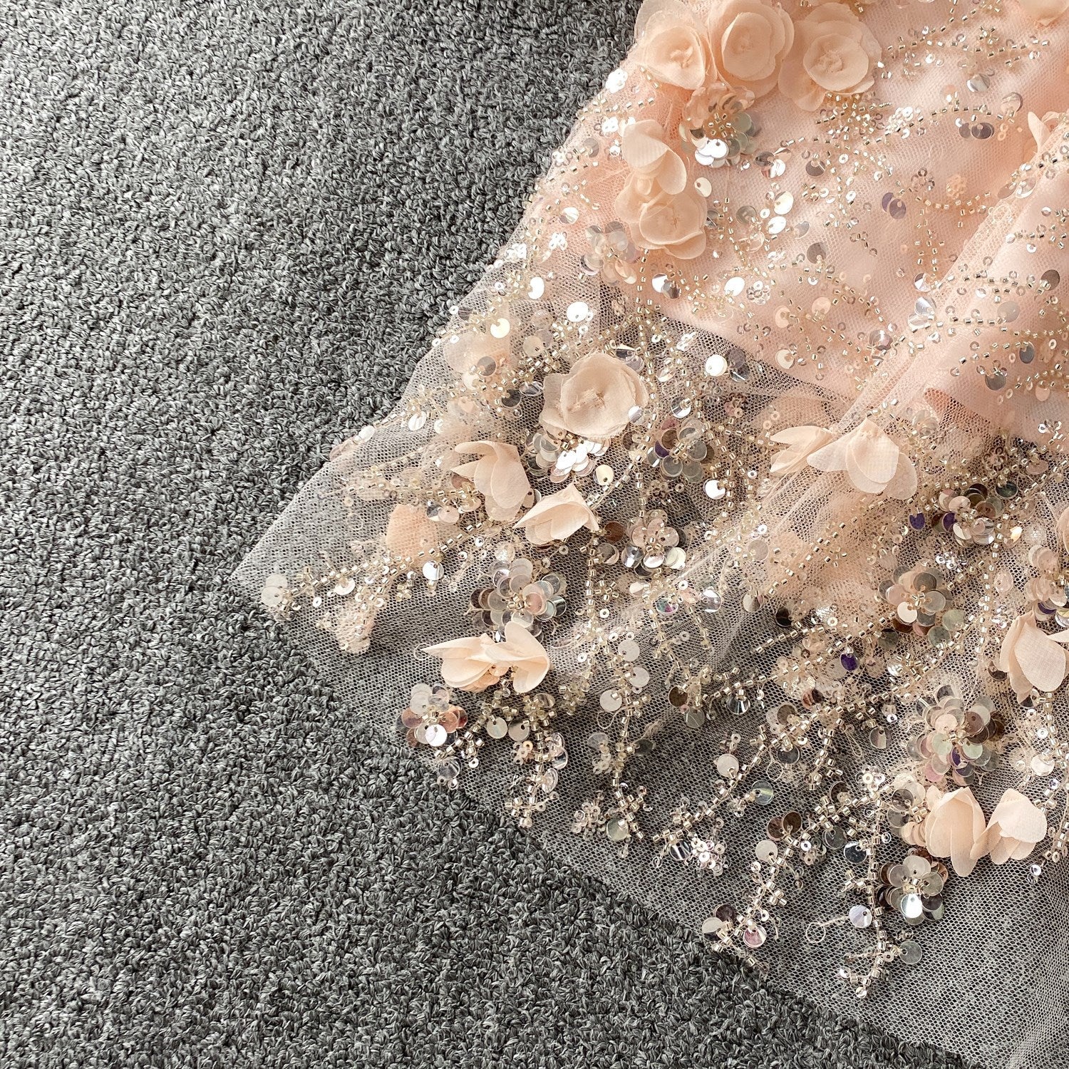 O1CN01I2mM5K2IpwlX3QOM4__2214341149336-0-cib BLUSH PINK TULLE A-LINE SHIFT DRESS FLORAL EMBELLISHMENT