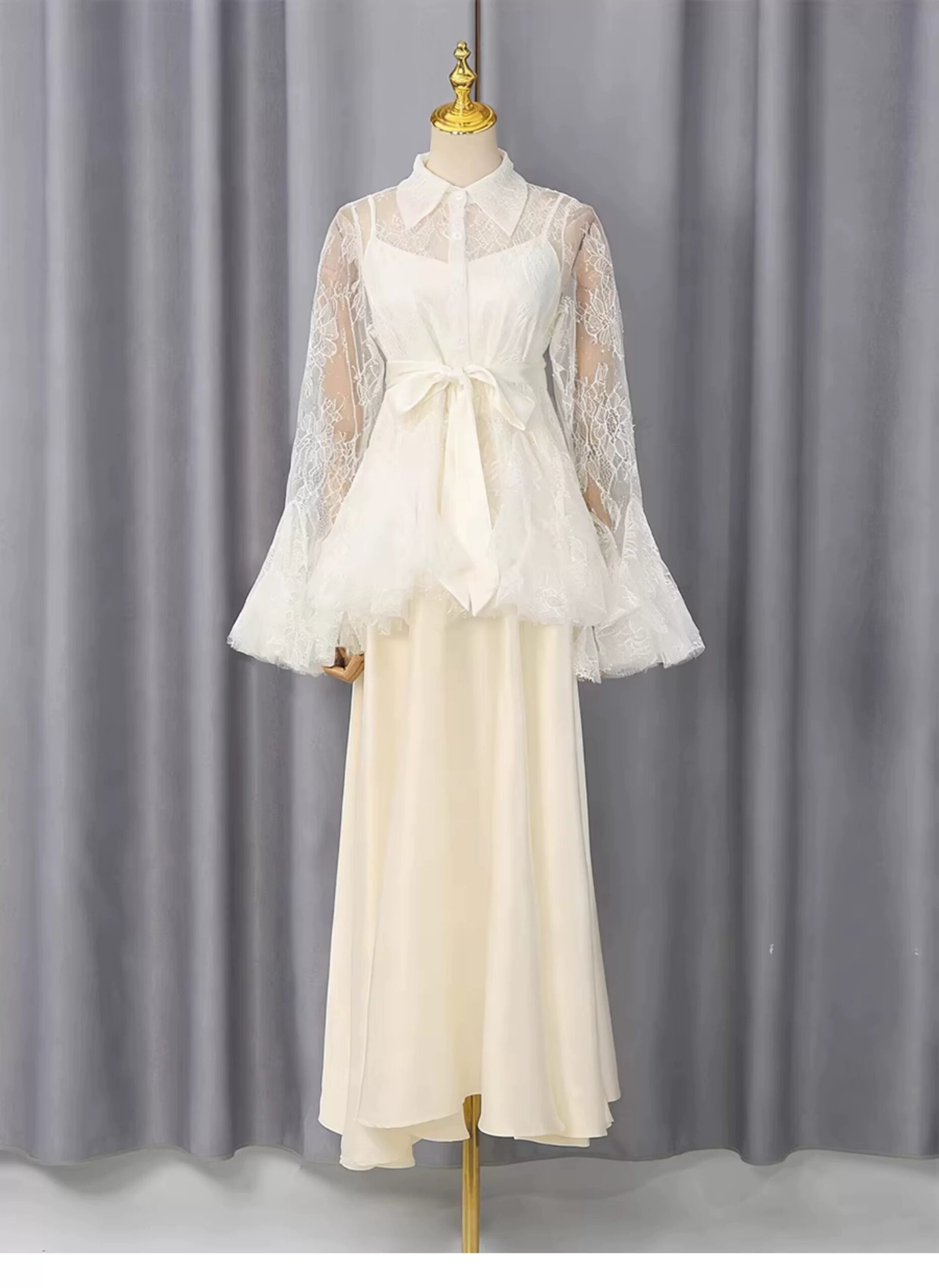 O1CN01KDHQ5Z1cUE9Zf9MFT__2214758663603 CREAM LACE FLARE SLEEVE SATIN CAMI BELT WIDE LEG MAXI SET