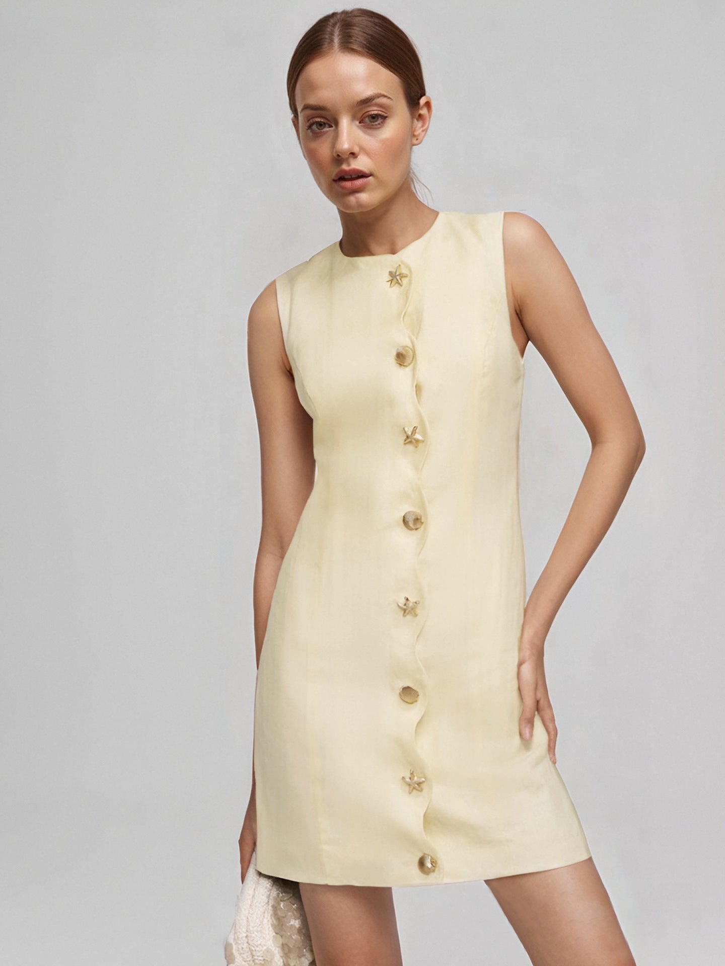 O1CN01LwBDzK1zMCIc39xqd__2217524266699-0-cib PALE YELLOW SLEEVELESS SHELL BUTTON STRAIGHT MINI DRESS