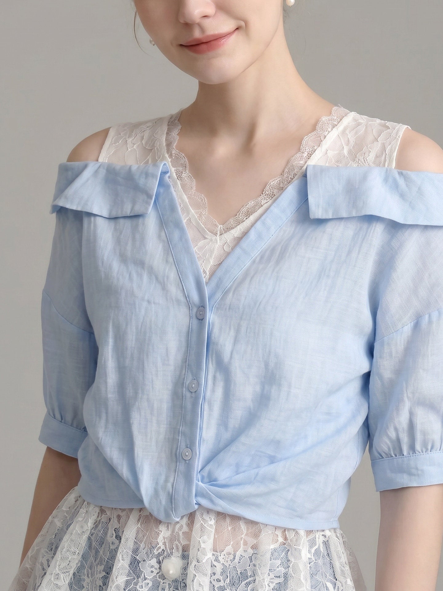 O1CN01RgmqAK1fP8cPeelIX__163593998 TWO PIECE COLD SHOULDER TWIST HEM BLOUSE WITH LACE CAMISOLE