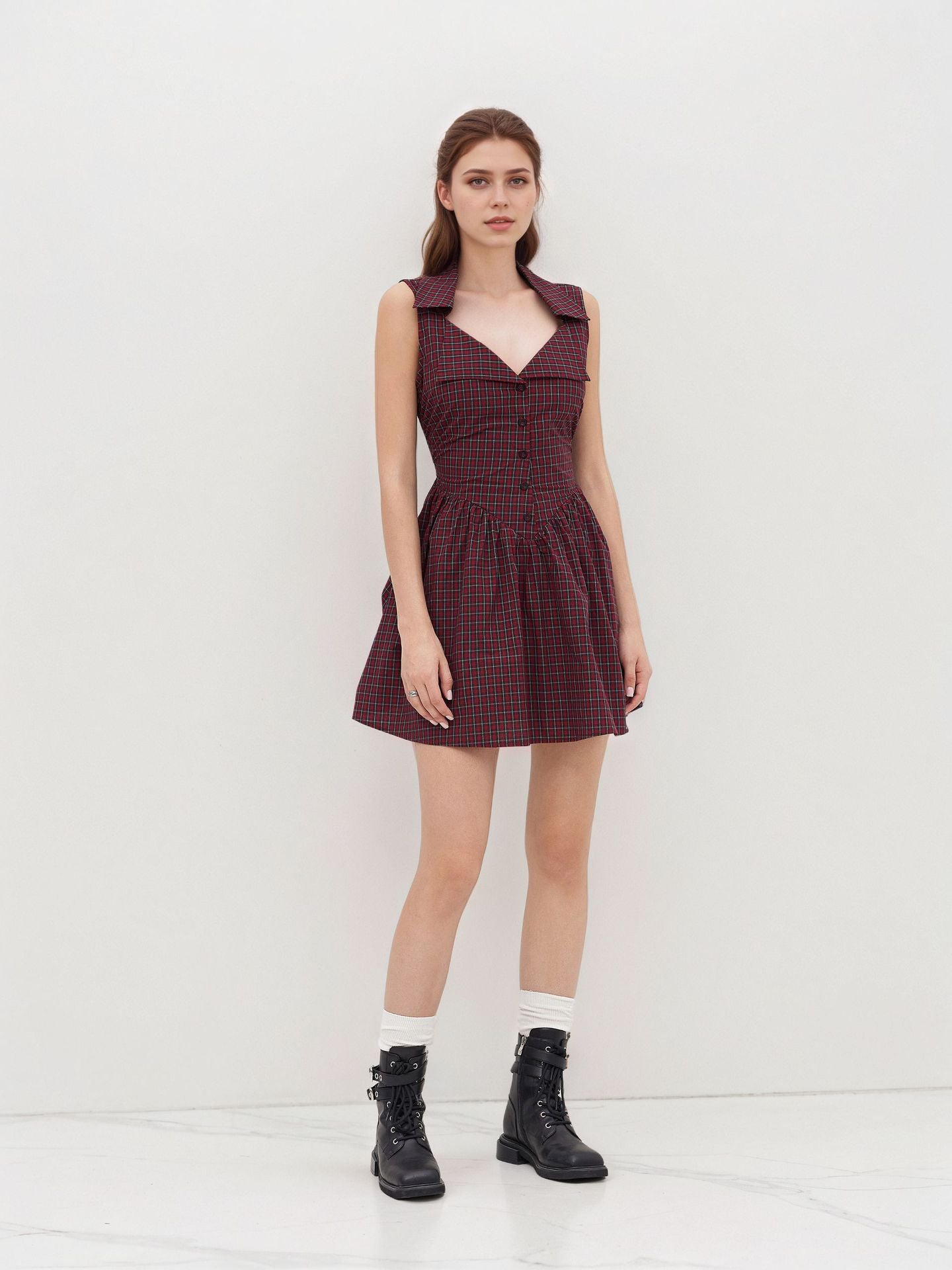 O1CN01T5y9FR1zMCIHmp3xO__2217524266699-0-cib RED PLAID SLEEVELESS LAPEL V NECK BUTTON FRONT FIT AND FLARE MINI DRESS SUMMER RETRO DRESS