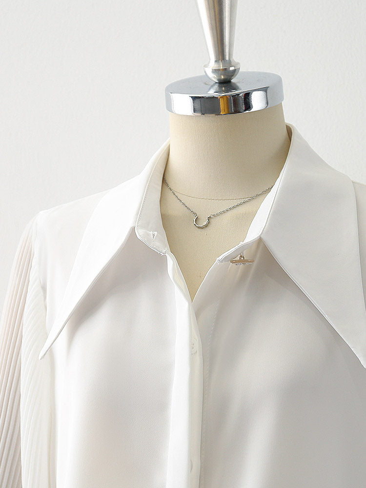 O1CN01XyLR4y1fP8LKERD3O__163593998 OVERSIZED POINT COLLAR PLEATED SATIN BLOUSE