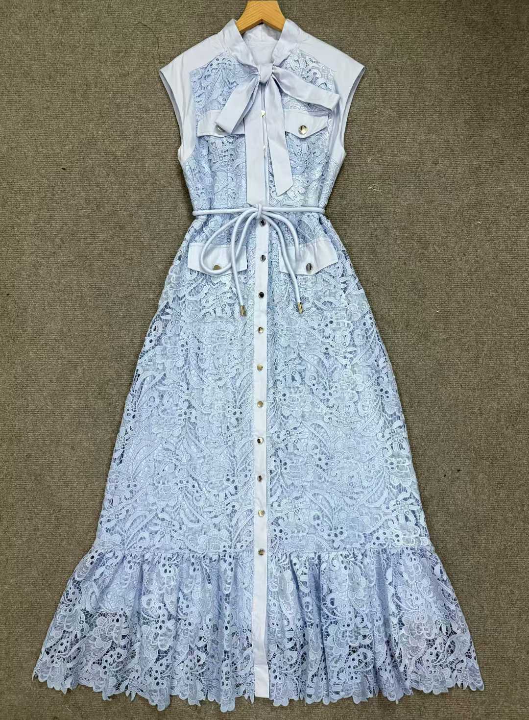 O1CN01YSfbo61iNiDIK5n8o__3354634401-0-cib SKY BLUE SLEEVELESS LACE MIDI SHIRT DRESS