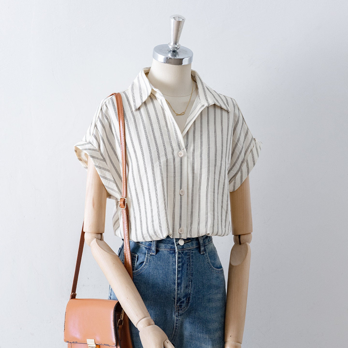 STRIPED POINT COLLAR ROLLED CAP SLEEVE LOOSE SHIRT