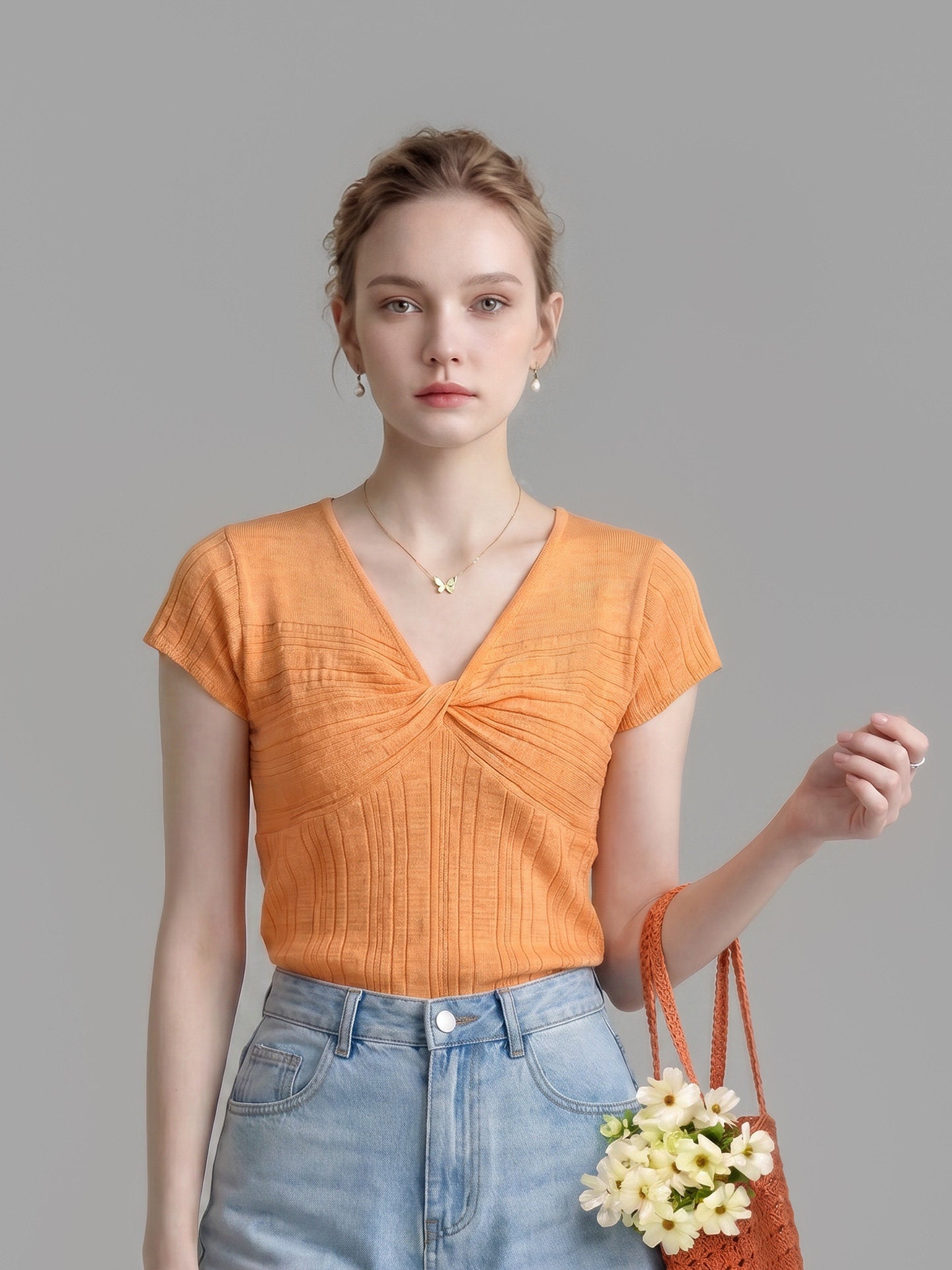 O1CN01fidSvP1fP8cOlK12n__163593998 FRONT TWIST V NECK CAP SLEEVE TEXTURED KNIT TOP