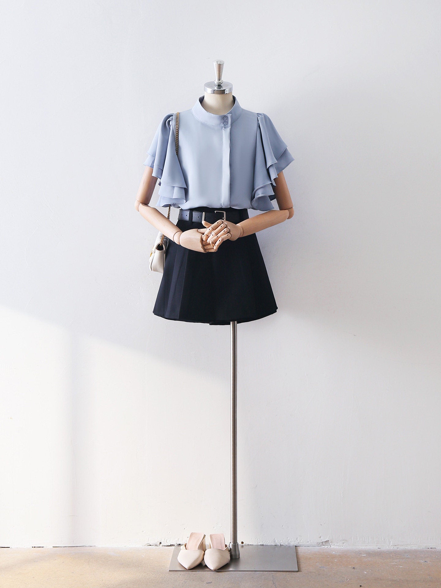 BLACK HIGH-WAIST A-LINE SKORT WITH BELT FOR BUSINESS