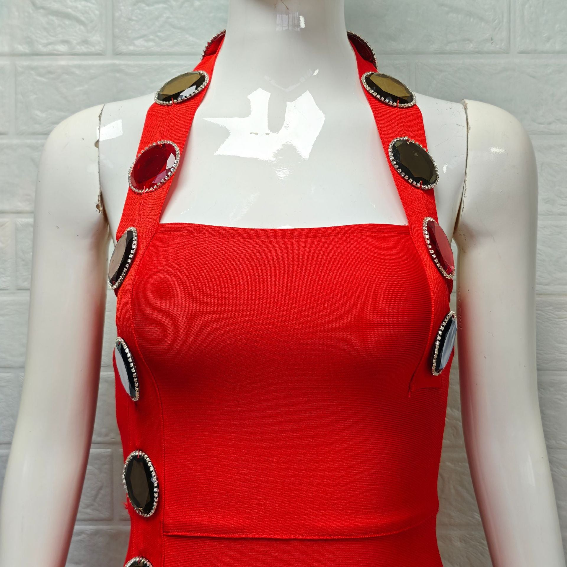 RED HEAVY CREPE COLUMN DRESS FOR EVENTS