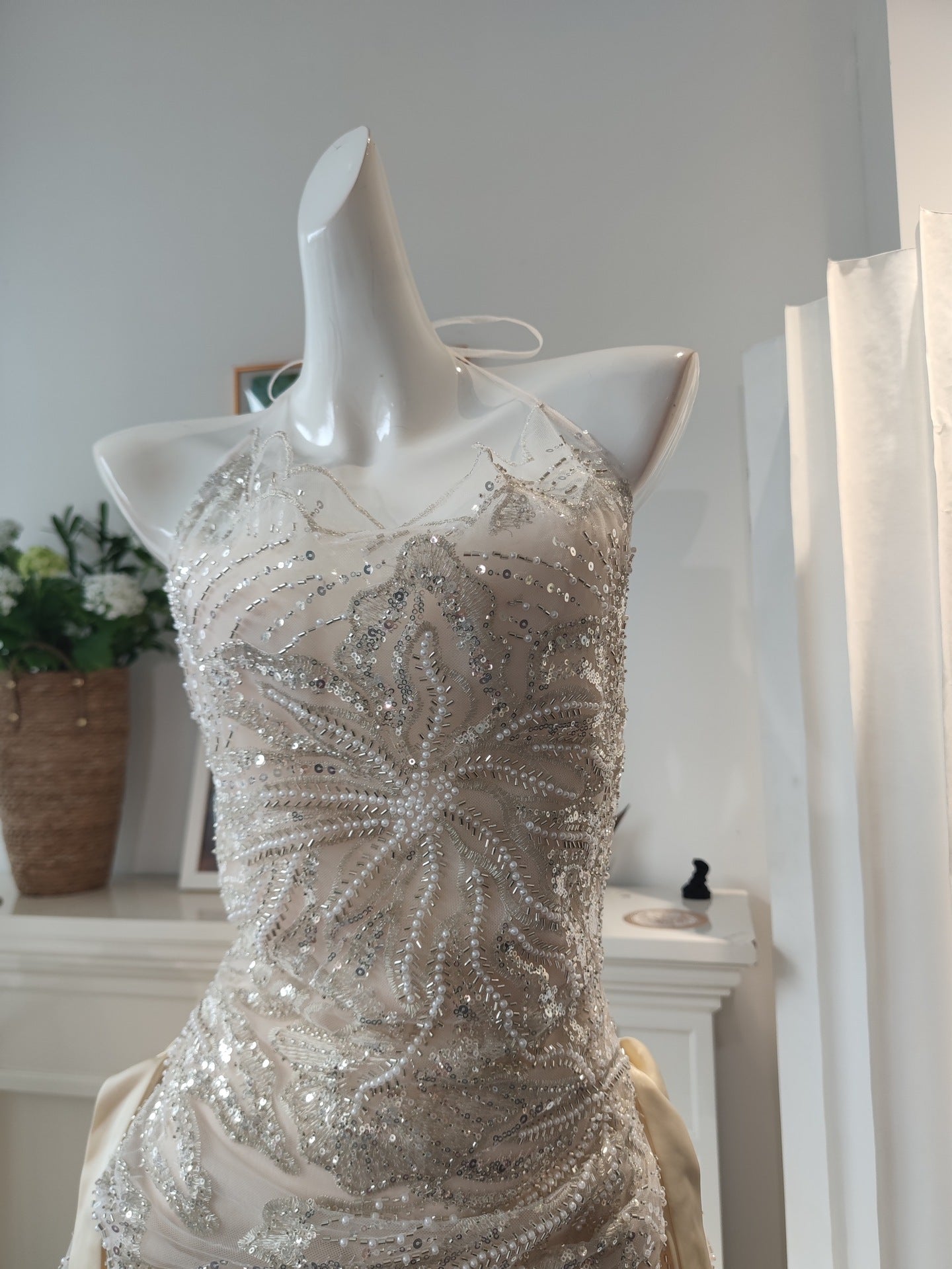 O1CN01pSEAYO1YcEdo2D9GM__2208733143079-0-cib IVORY BEADED SHEER A-LINE COCKTAIL MINI DRESS