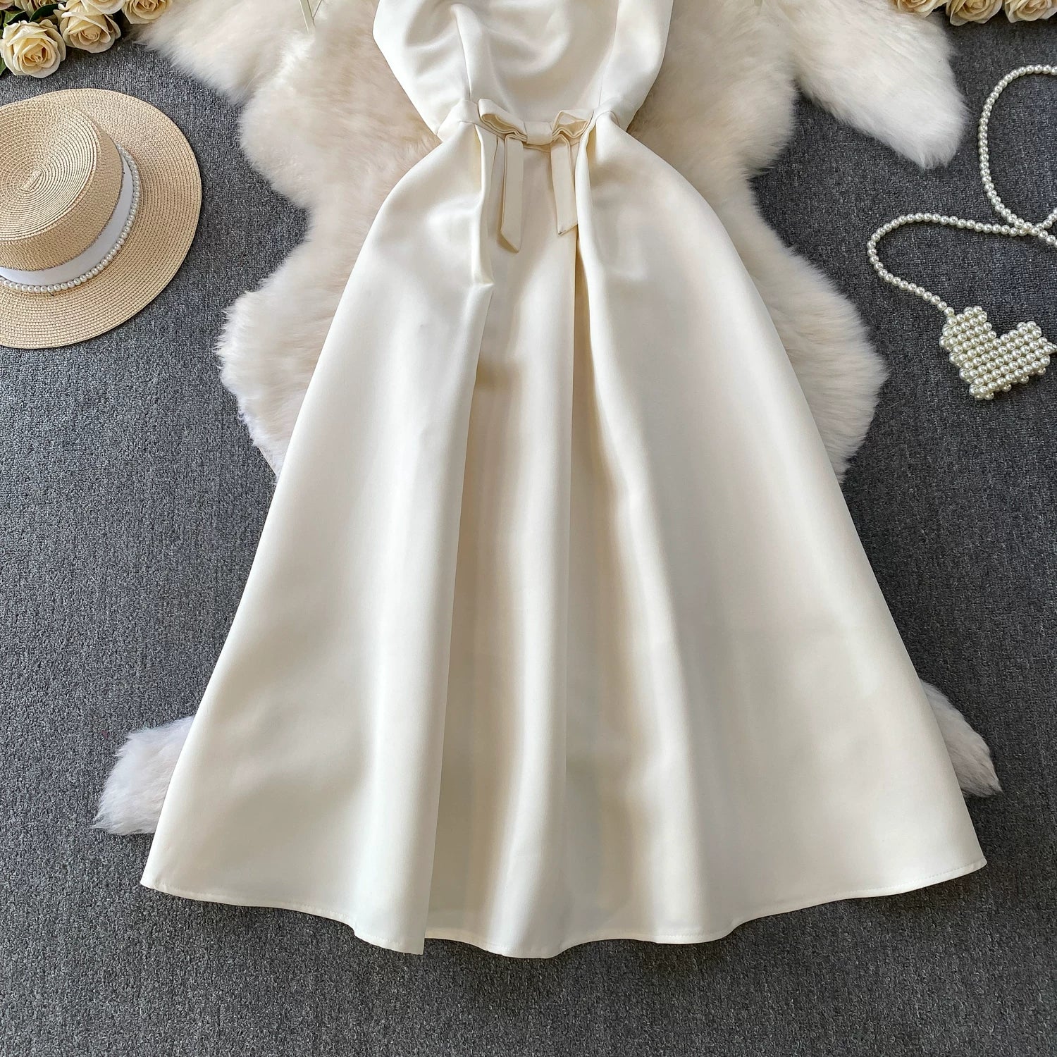 O1CN01qXlTZ11Q7X6hRO9Kv__490011929 CRYSTAL SQUARE NECK BOW WAIST A-LINE MIDI DRESS