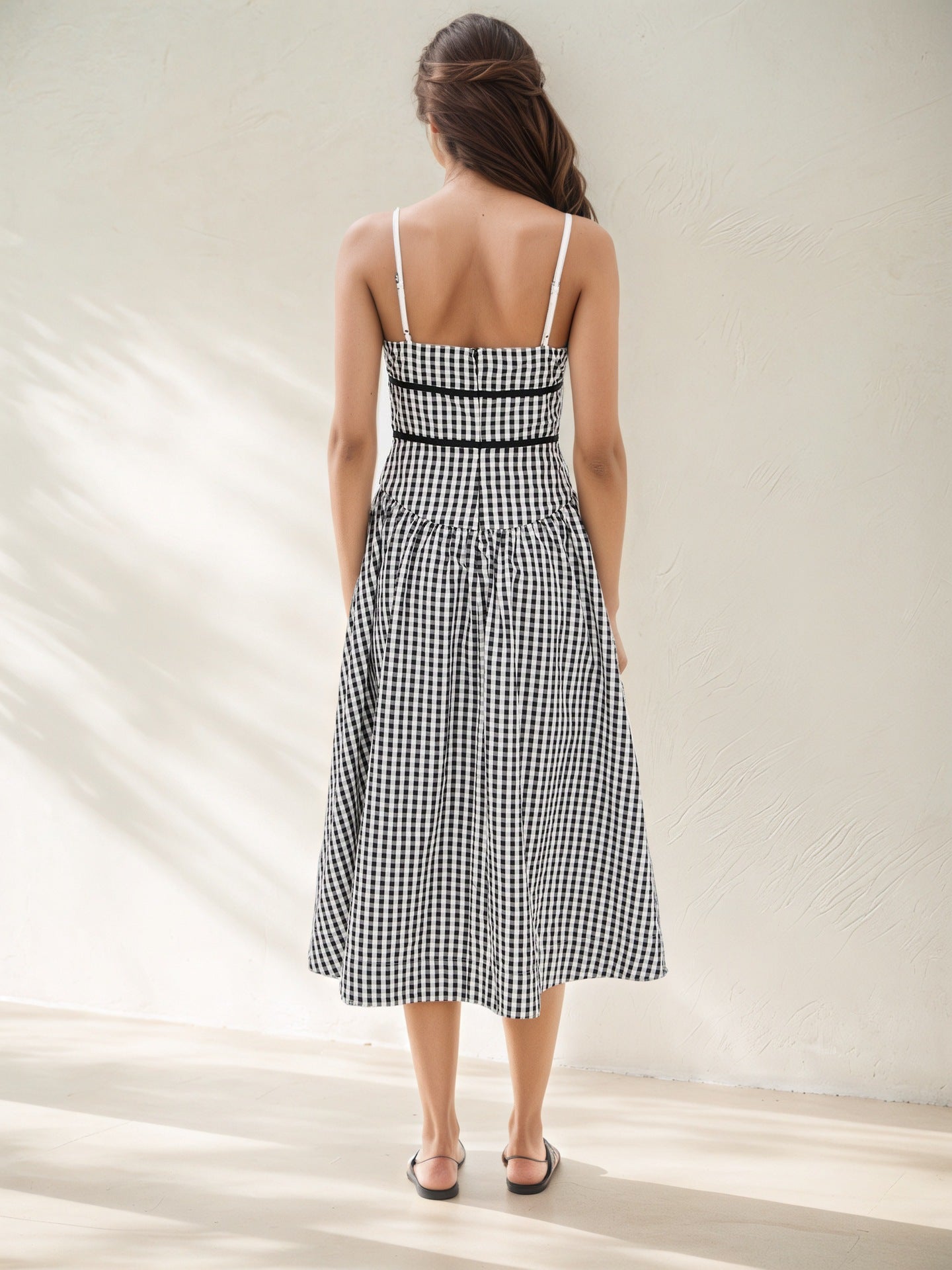 O1CN01r3Oj7K1zMCIM1Rkcr__2217524266699-0-cib BLACK WHITE GINGHAM RUFFLE CAMI SELF-TIE WAIST FLOWY MIDI DRESS
