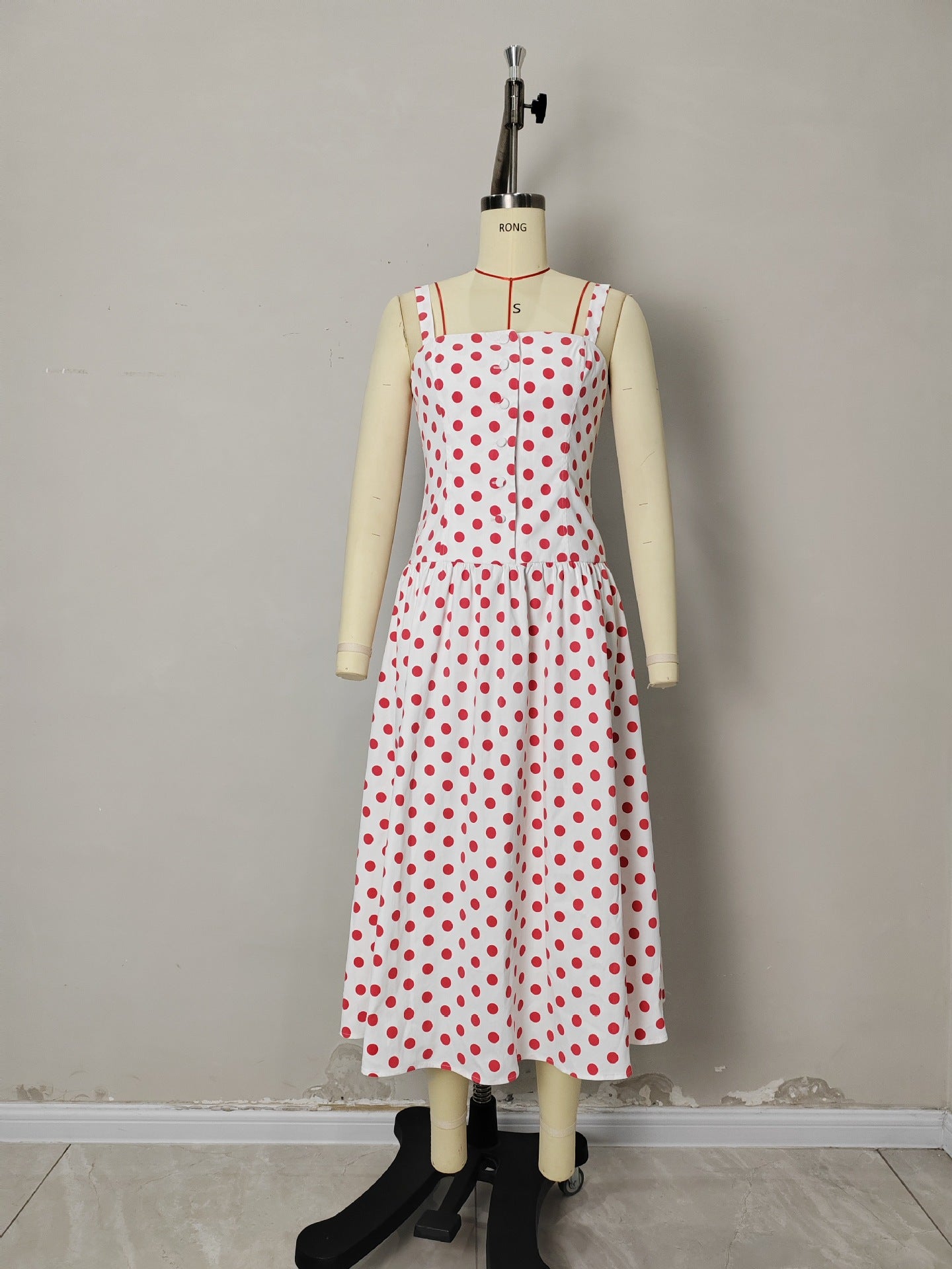 O1CN01sIrm7G1zMCIwkfnAt__2217524266699-0-cib CREAM RED POLKA DOT FLARED MIDI BUTTON FRONT DRESS
