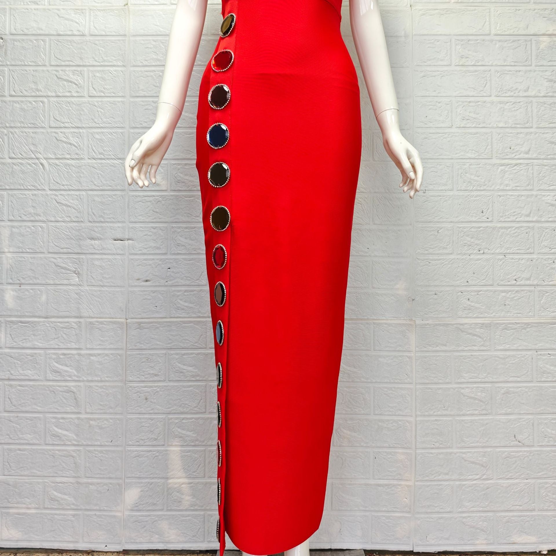 RED HEAVY CREPE COLUMN DRESS FOR EVENTS