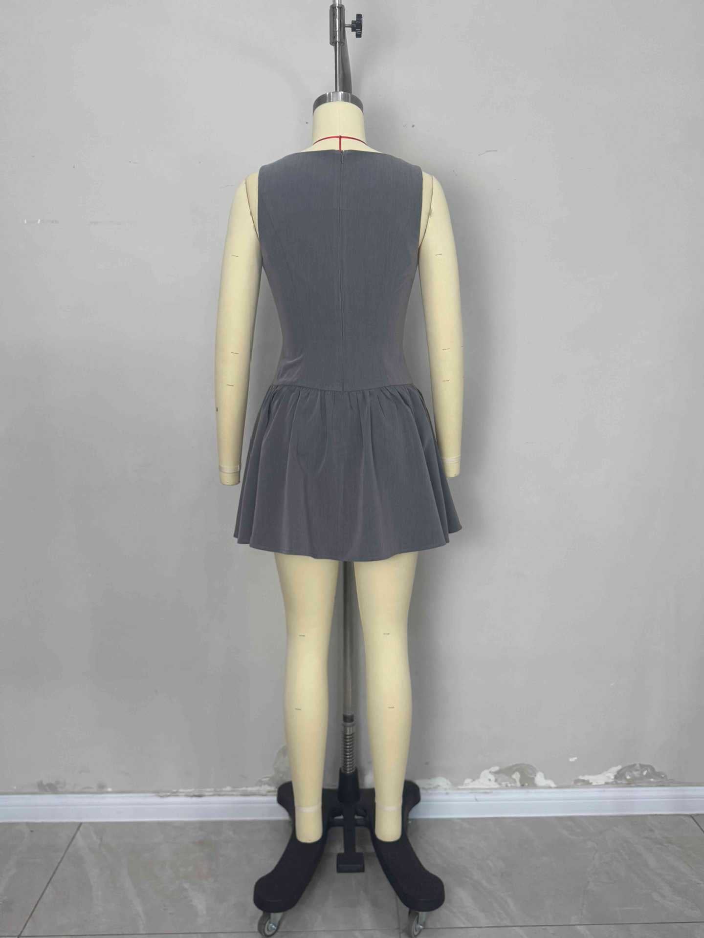 O1CN01wLUj071zMCIMzxqyW__2217524266699-0-cib GREY BOAT NECK SLEEVELESS GATHERED FLARE MINI DRESS