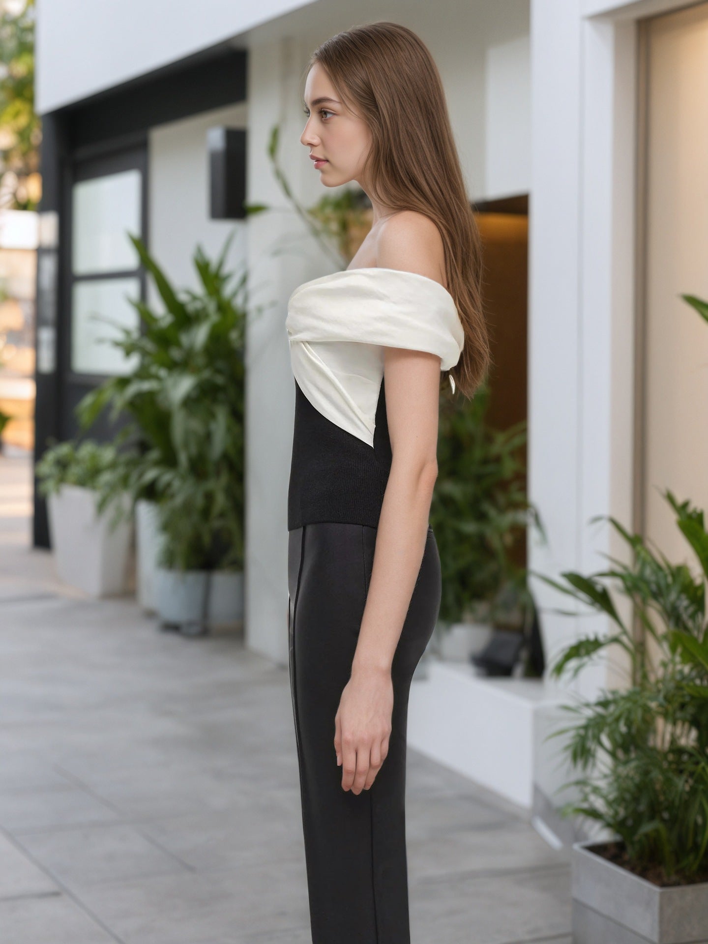 O1CN01xkclJ31zMCIjzagRB__2217524266699-0-cib BLACK WHITE OFF-SHOULDER KNOT FITTED TANK TOP