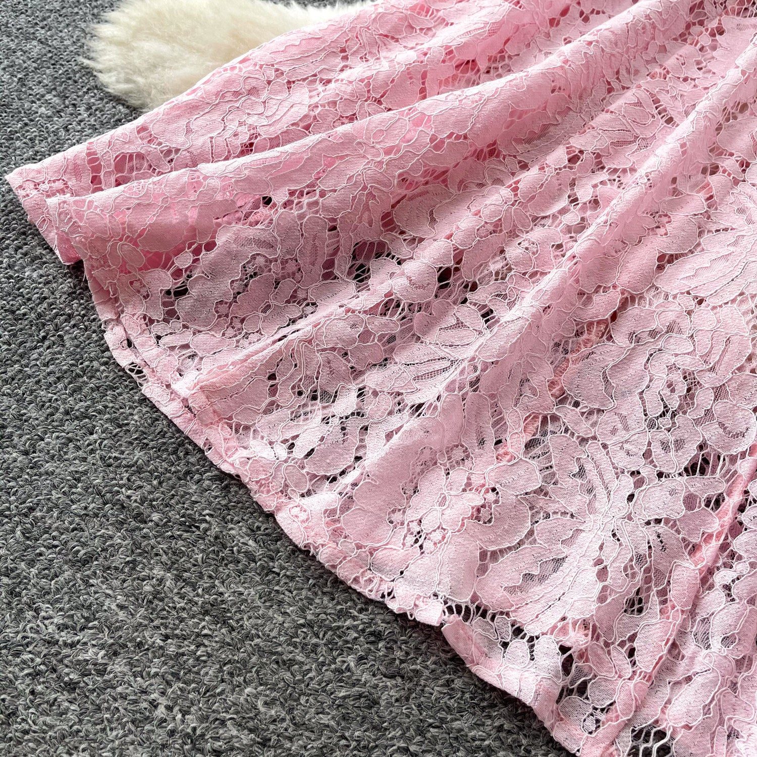 O1CN01yVJBCJ1JsysD3AUCO__2217741411085-0-cib PINK FLORAL LACE A-LINE MIDI DRESS FOR WEDDING GUEST