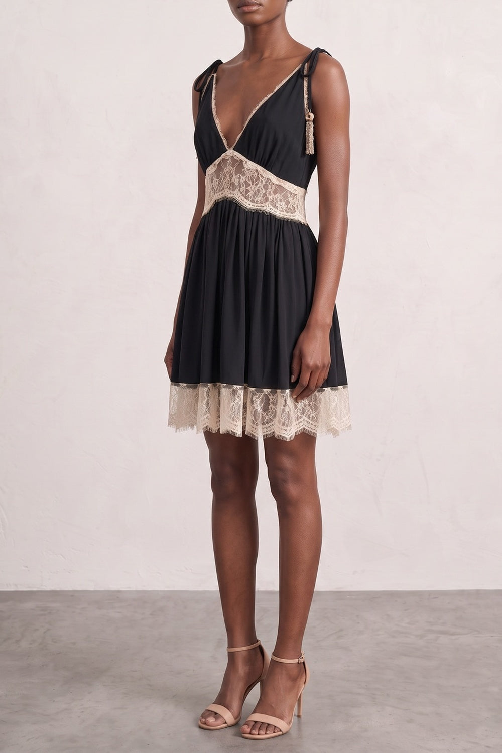 TIE STRAP LACE MINI DRESS | COCKTAIL PARTY