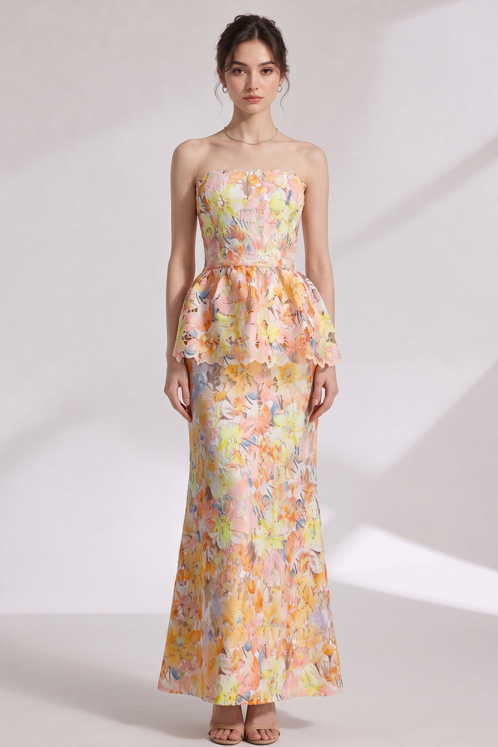 def920521da57591 YELLOW LACE COLUMN GOWN WITH PEPLUM WEDDING