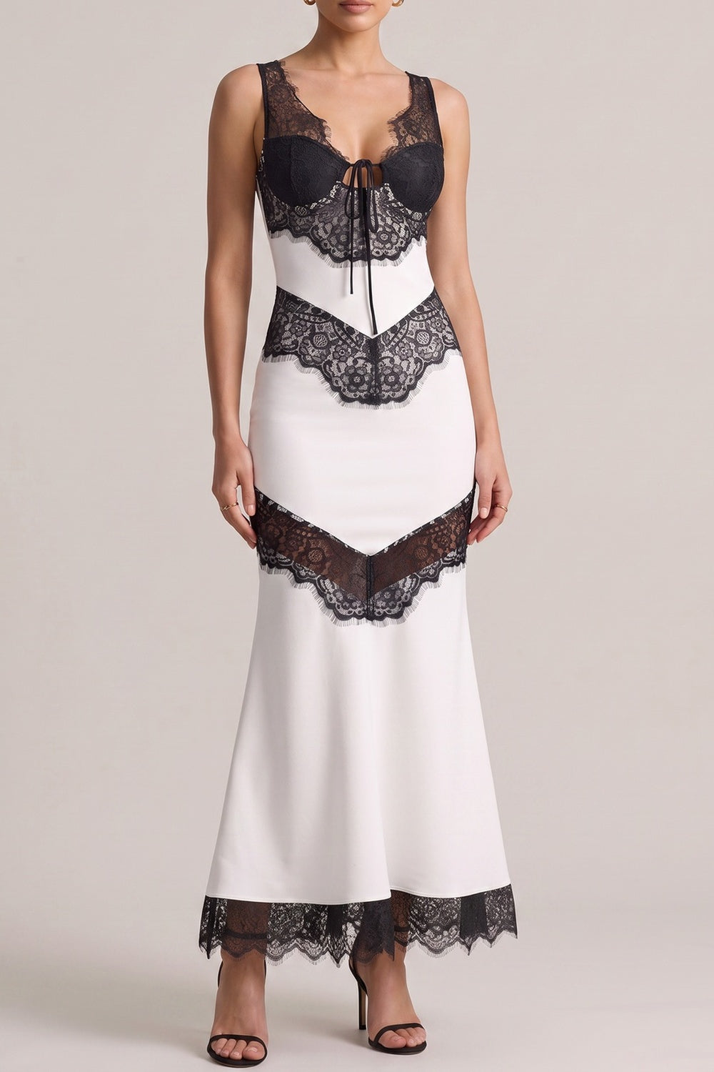 f3a234f8f8558cdc SLEEVELESS BLACK LACE MERMAID MAXI DRESS FOR EVENING