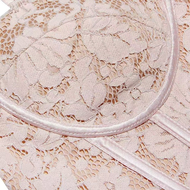 imgi_21_16a5a234283cb5a3501cbe2ef1906f1f_720x_1d5486d7-bc1b-4aa1-9d8e-0577aaa82b4f FLORAL LACE CORSET CAMI TOP